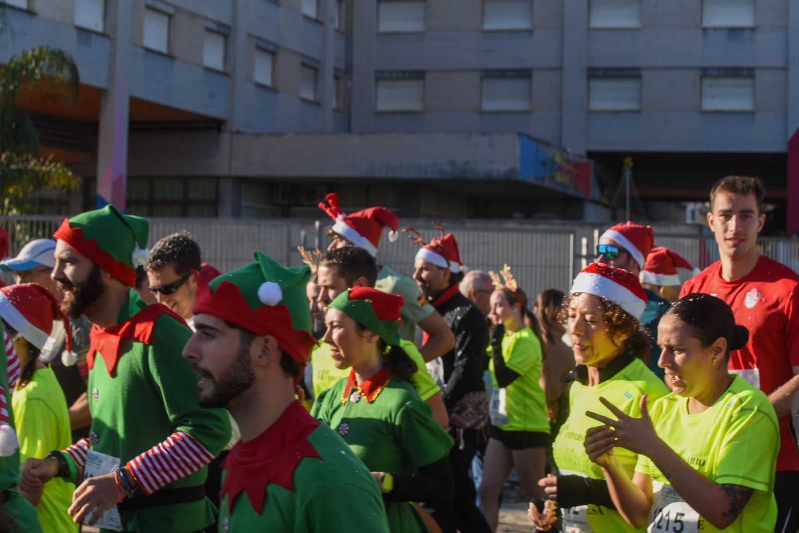 Búscate en nuestra galería de fotos de la San Silvestre Cordobesa 2025