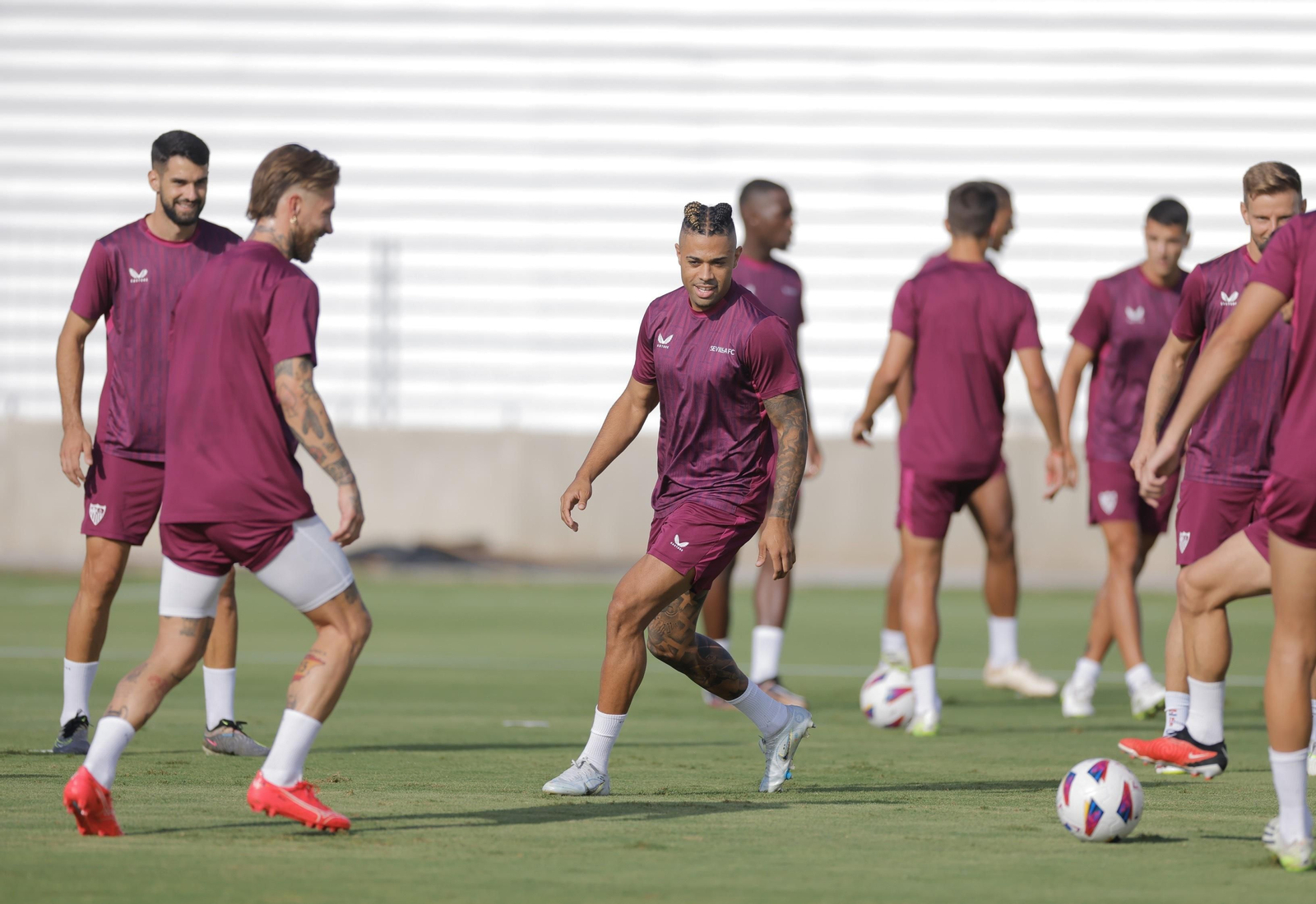 Las fotos del primer entrenamiento de Sergio Ramos tras su regreso al Sevilla FC