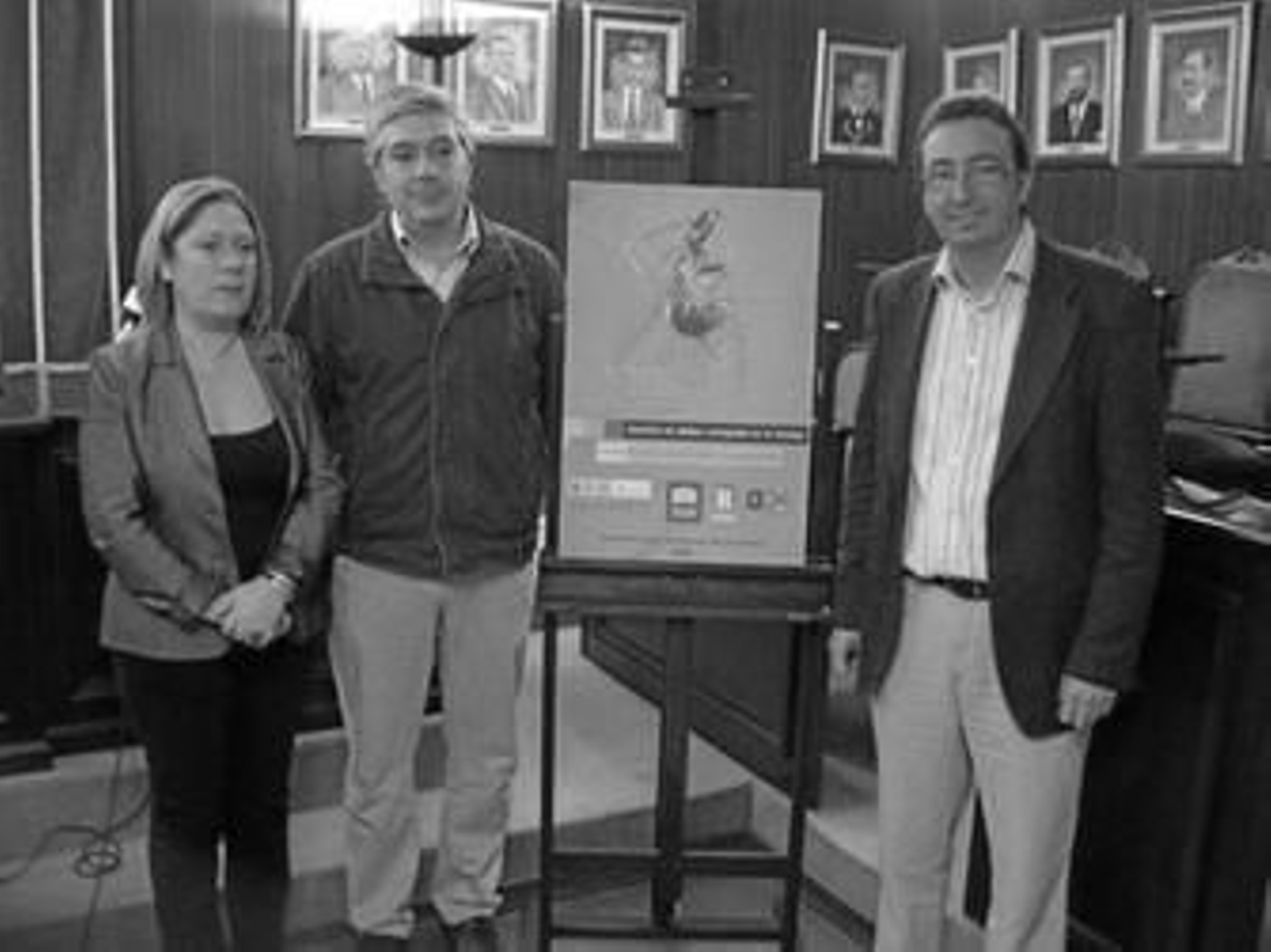 Acto de presentación de la exposición de insectos que permanecerá en Lepe hasta enero de 2010.