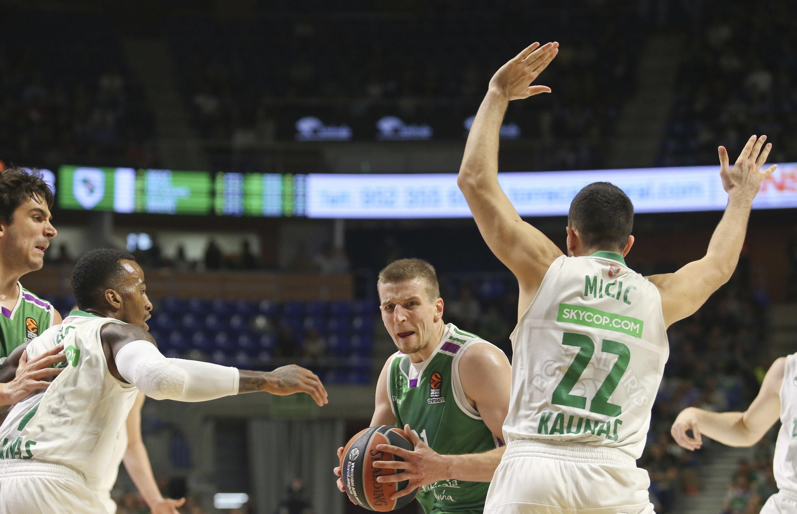 Las imágenes del Unicaja-Zalgiris
