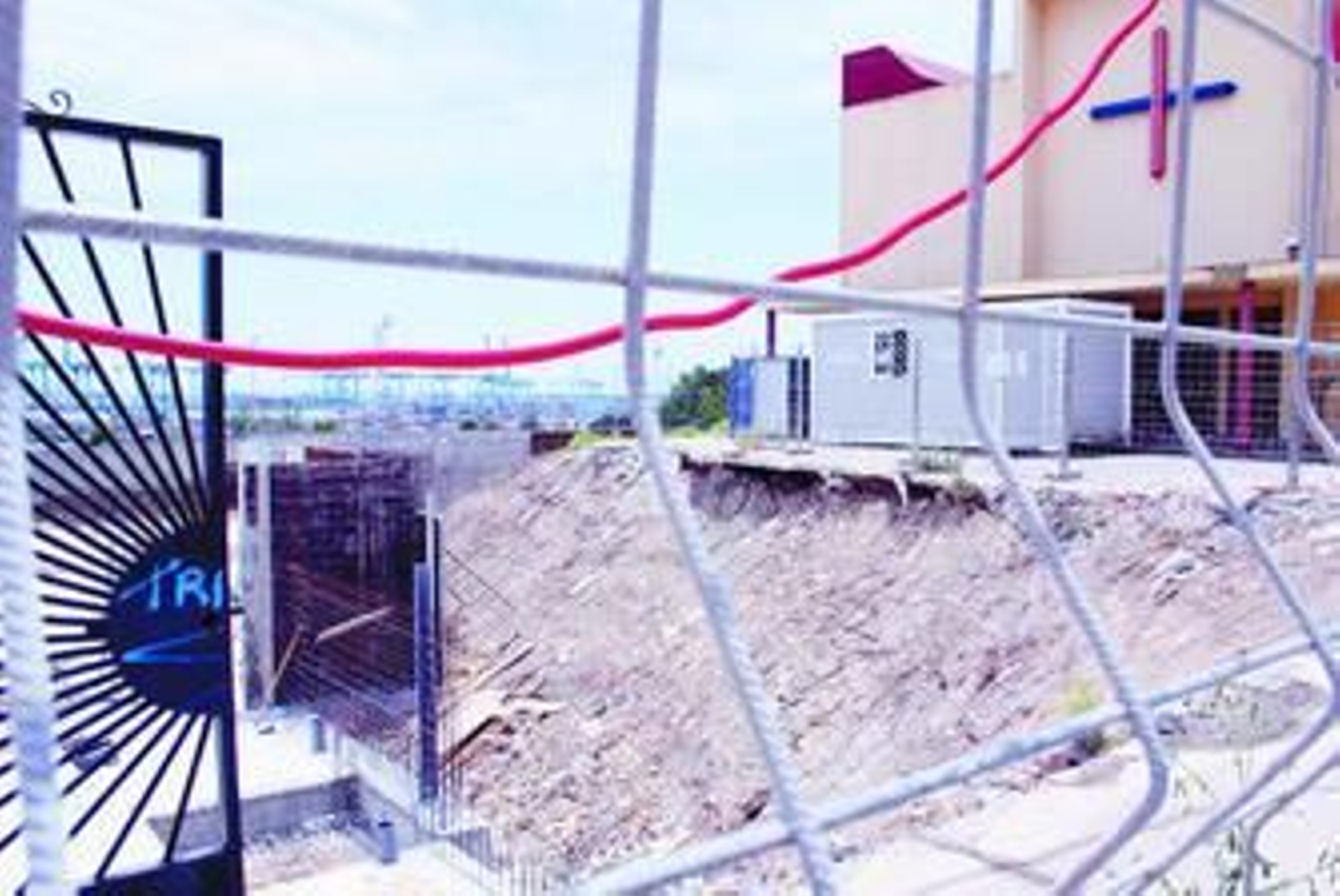 Las obras junto a la Santísima Trinidad, en San José Artesano.