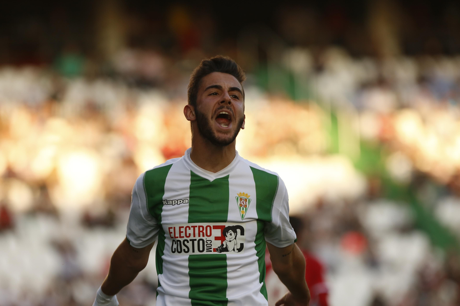 Andrés Martín lamenta una ocasión fallada durante un partido en El Arcángel.