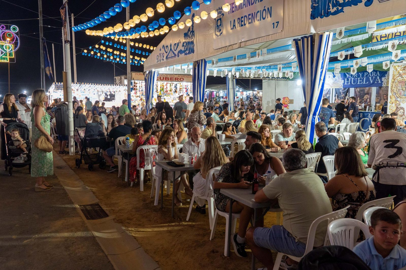 Colombinas 2025: Imágenes del ambiente el viernes 1 de agosto en las Fiestas Colombinas