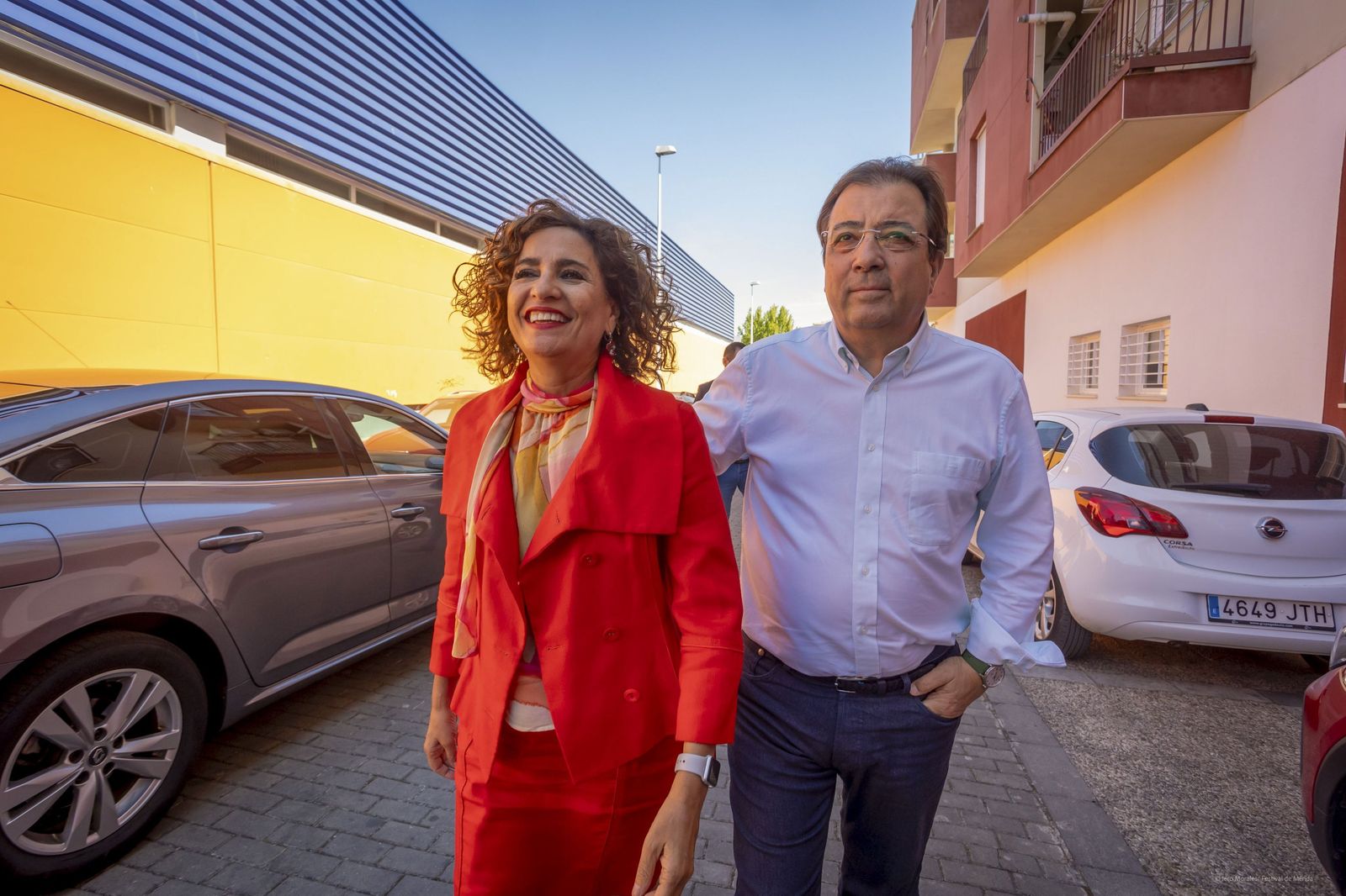 La ministra de Hacienda, María Jesús Montero, junto al preside de Extremadura, Guillermo Fernández Vara.