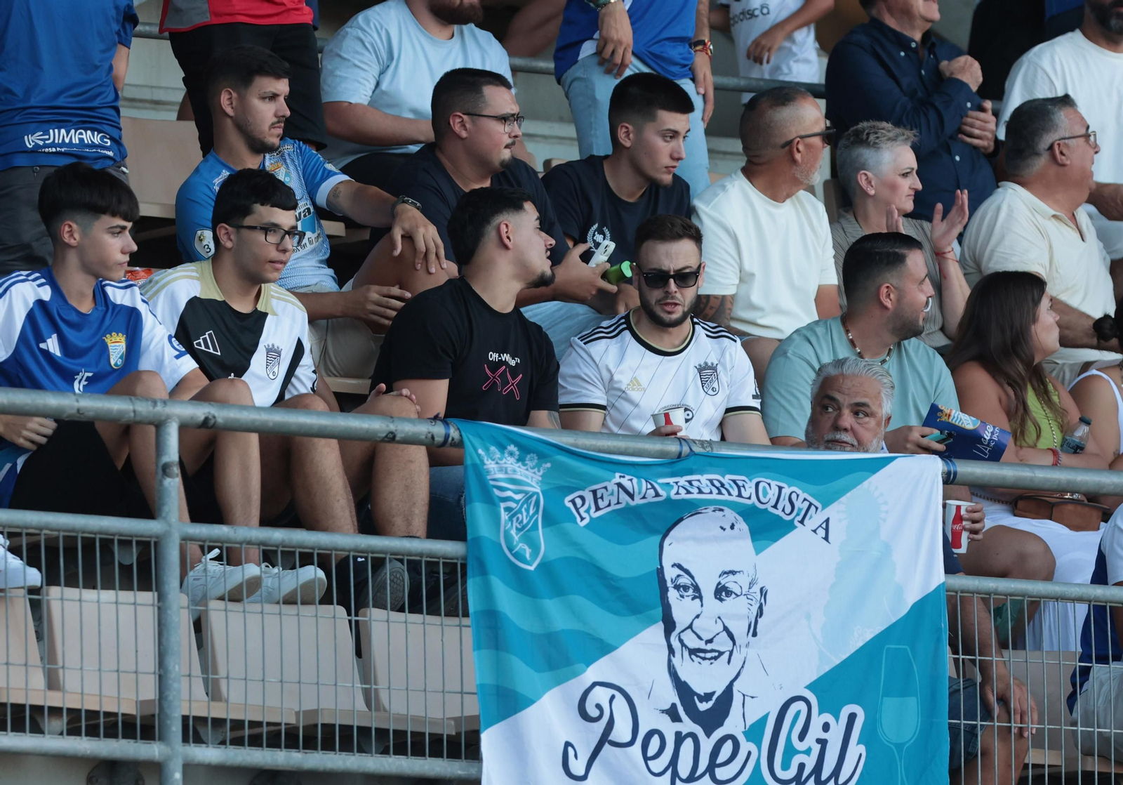 Búscate en el partido Xerez CD - Antoniano en Chapín