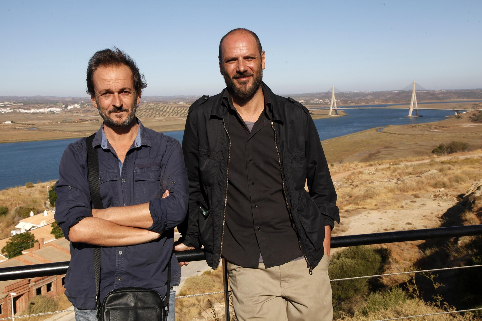 Los arqueólogos Jesús de Haro Ordóñez y Benjamín Cabaco Encinas.