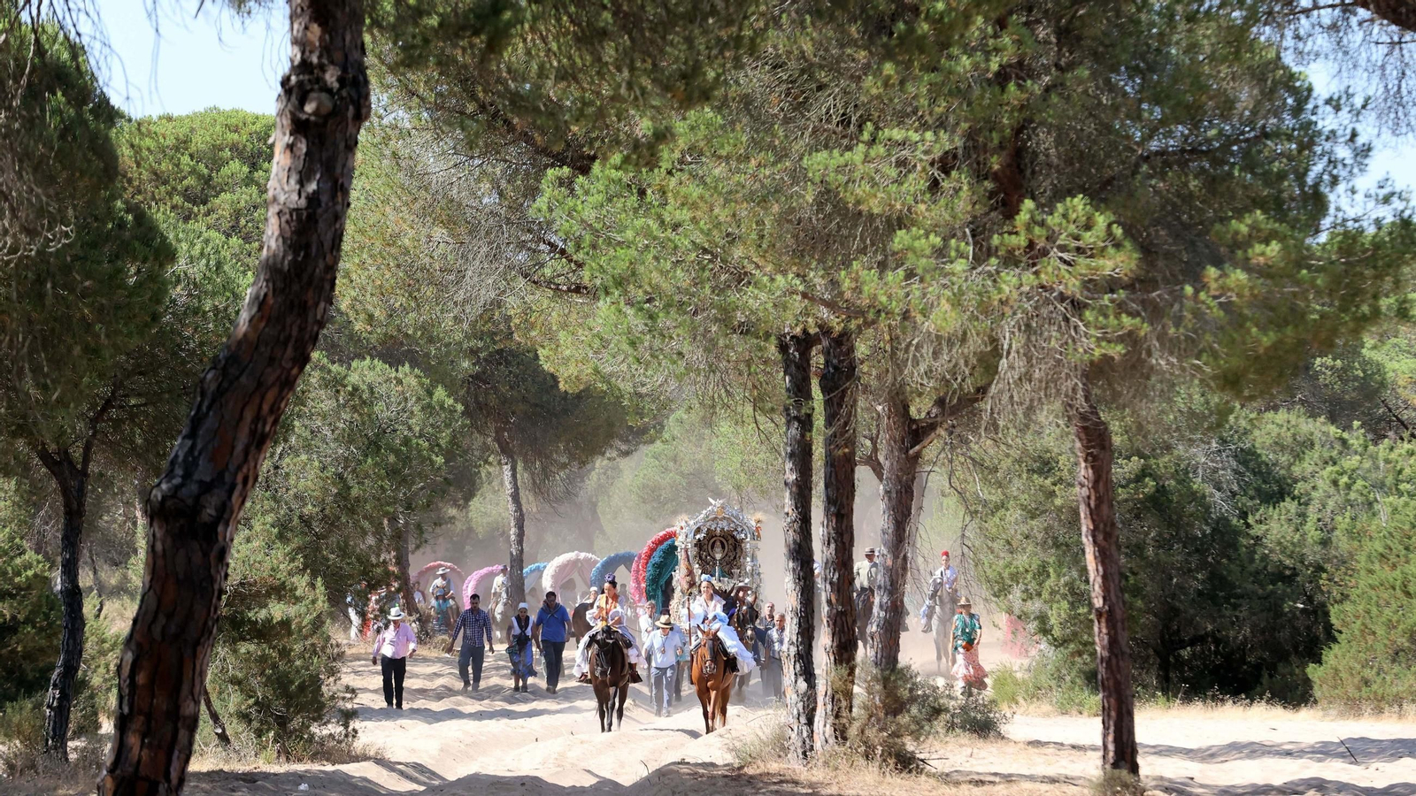 Jueves de camino de la Hdad de Jerez por el Coto Doñana