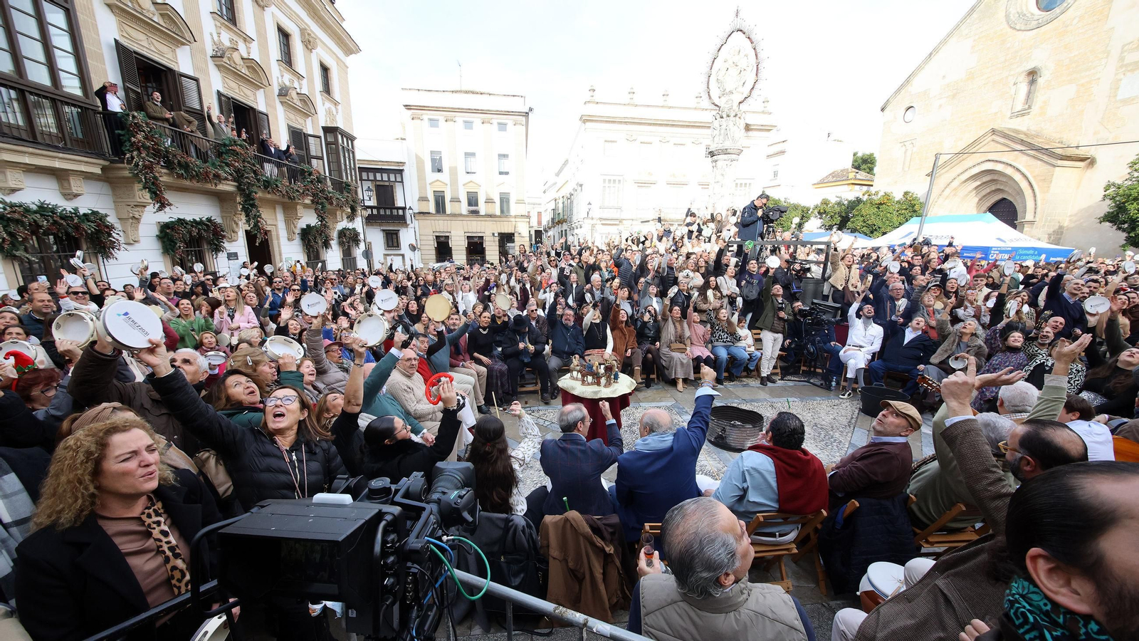 Imágenes de la zambomba BIC en Jerez