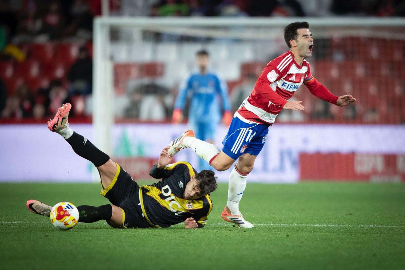 Las mejores imágenes del Granada CF-Rayo de la Copa del Rey