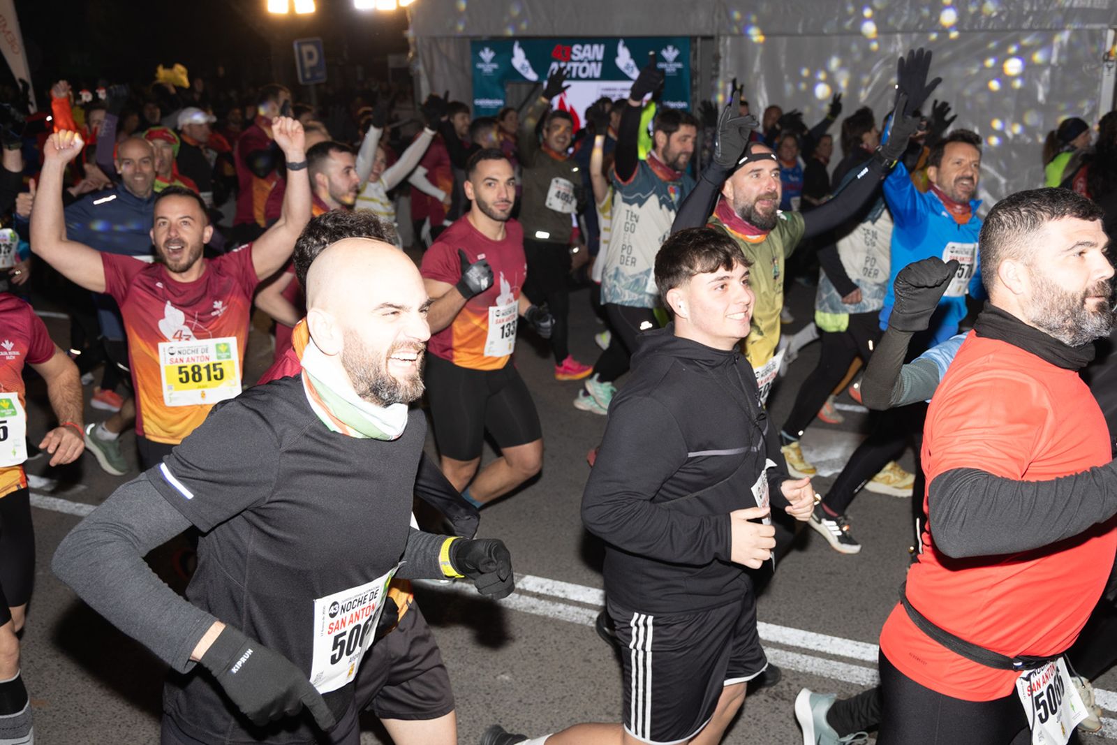 Encuéntrate en la salida de la Carrera de San Antón 2026, en imágenes (3)