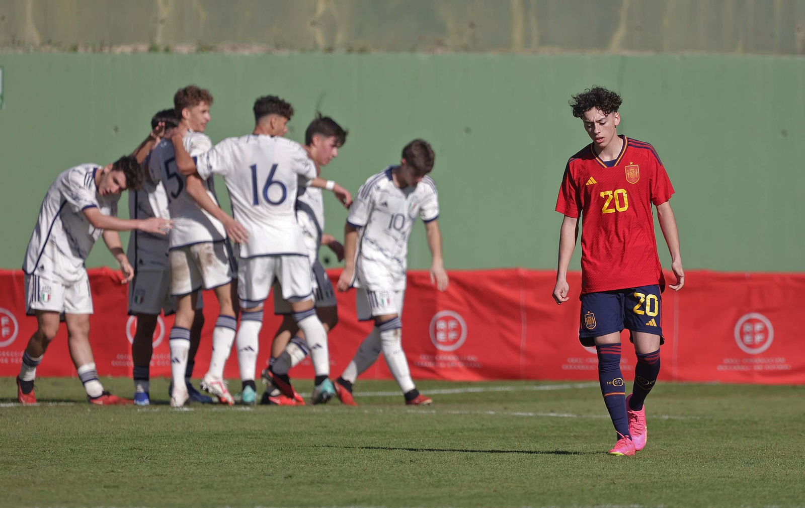 Las mejores fotos del segundo partido España - Italia sub-17 en Los Barrios
