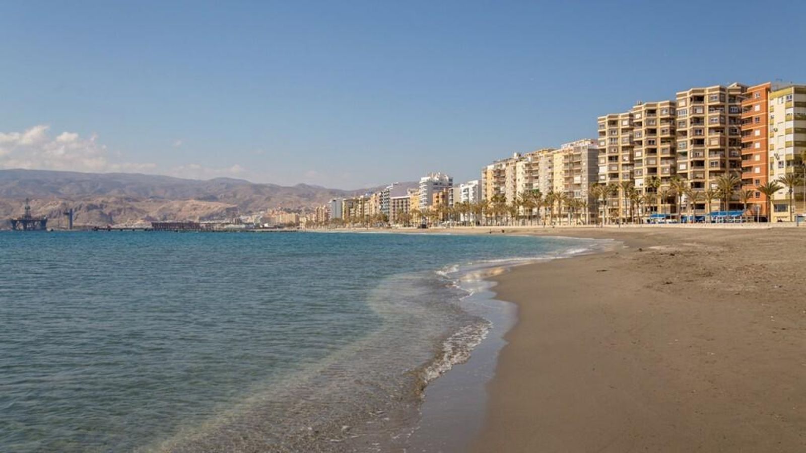 Playa de San Miguel (Almería).