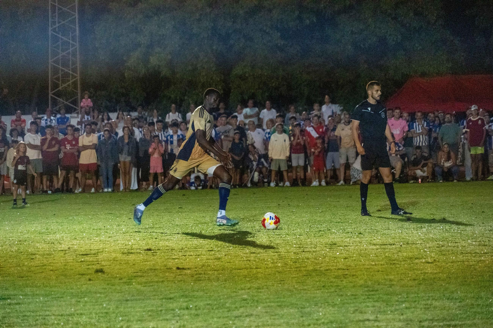 Imágenes del XXXIX Memorial Manuel González Rodríguez entre el Recreativo de Huelva - Sevilla Atlético