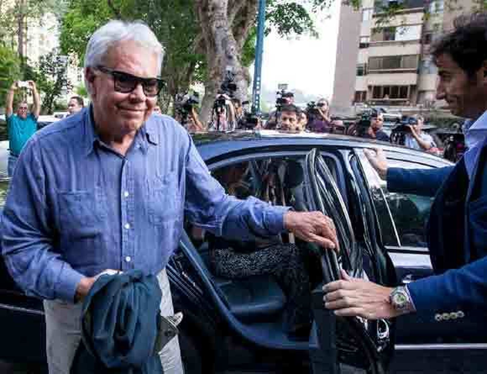 Felipe González recalca que Venezuela "necesita mucho diálogo" tras visitar al opositor Antonio Ledezma