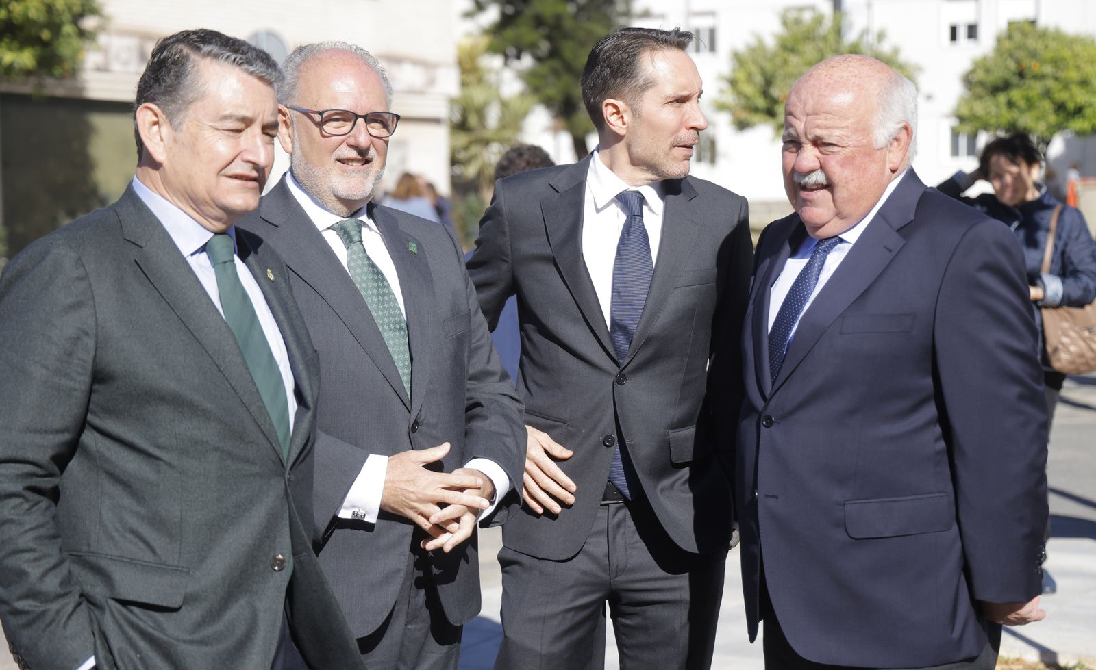 La inauguración del Hospital Doctor Muñoz Cariñanos, en imágenes