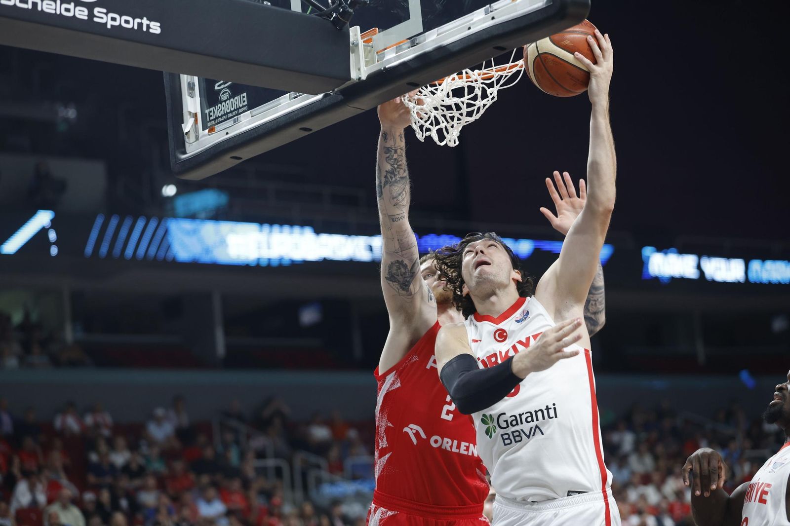 Balcerowski dice adiós al Eurobásket, volverá a Málaga y viajará a Singapur