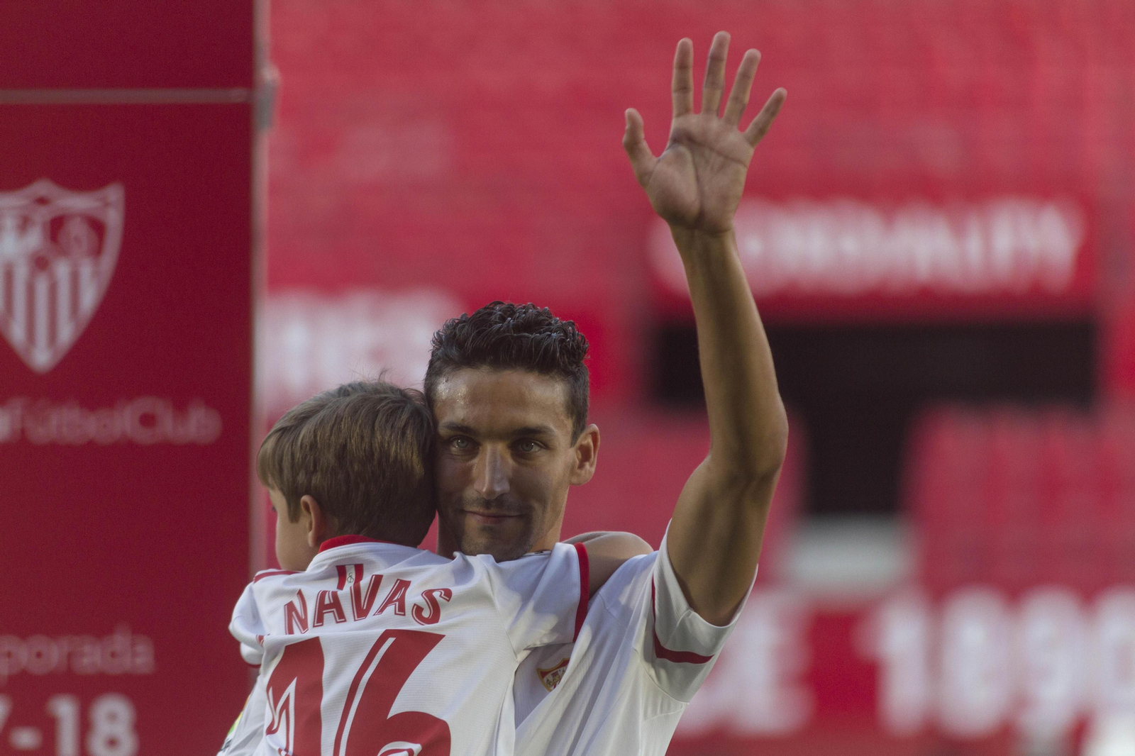 La presentación de Jesús Navas, en imágenes