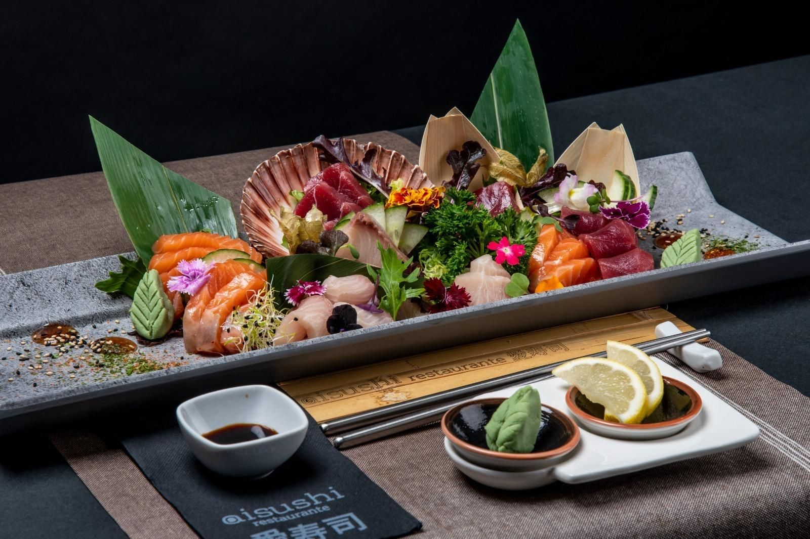 La nueva carta de Aisushi ofrece a sus clientes una gran variedad de platos innovadores y tradicionales de Japón. .