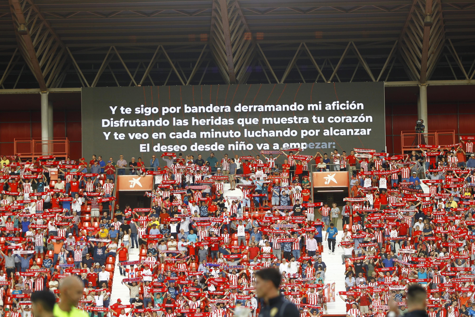 Imágenes del partido U.D. Almería-Elche C.F.