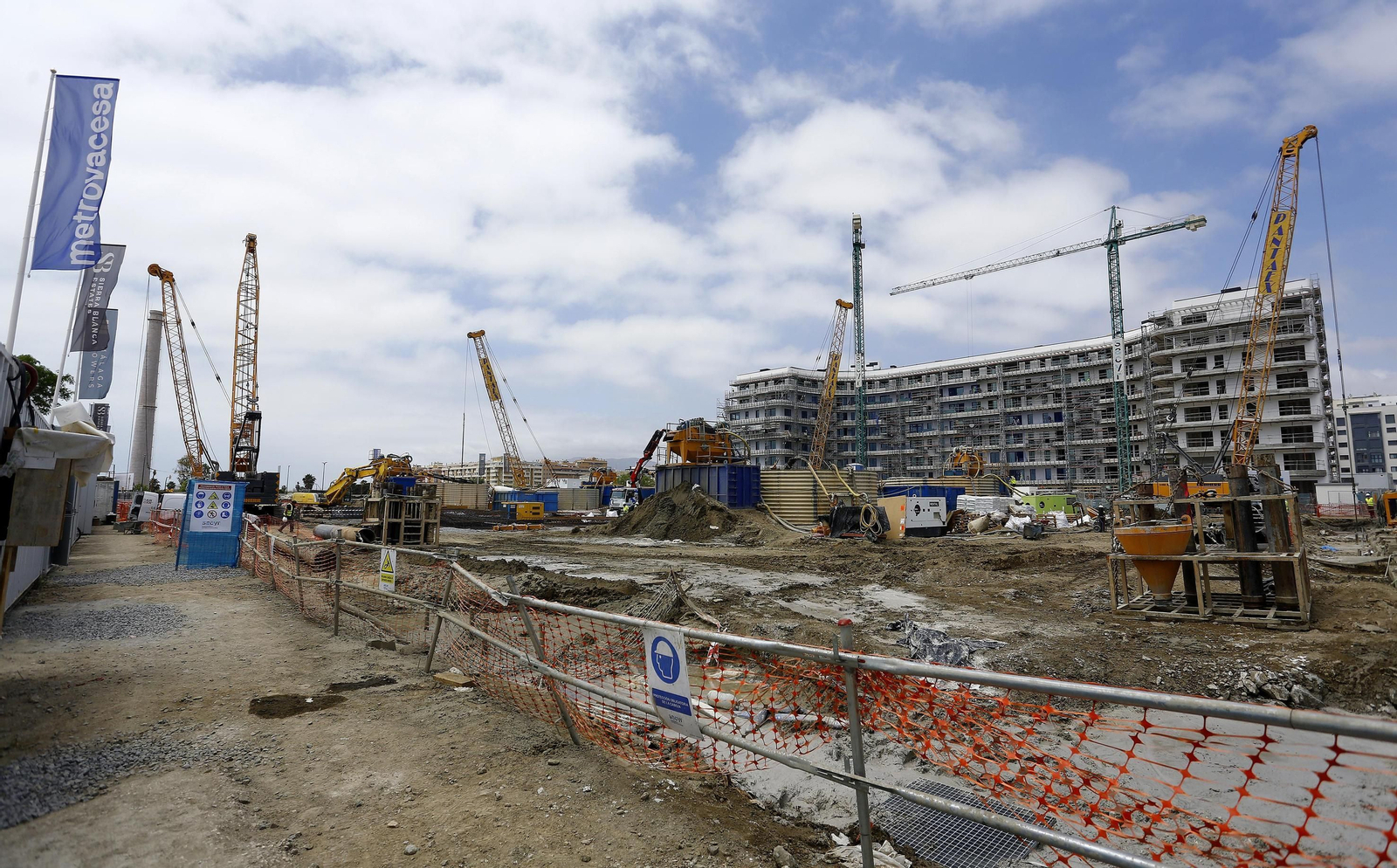 Fotos del avance de las obras de las nuevas torres de Málaga Fotos del avance de las obras de las nuevas torres de Málaga