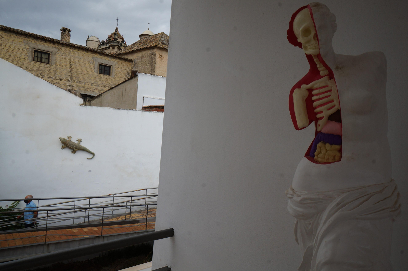 Algunas obras que forman parte del Festival ArtSur de Montemayor.