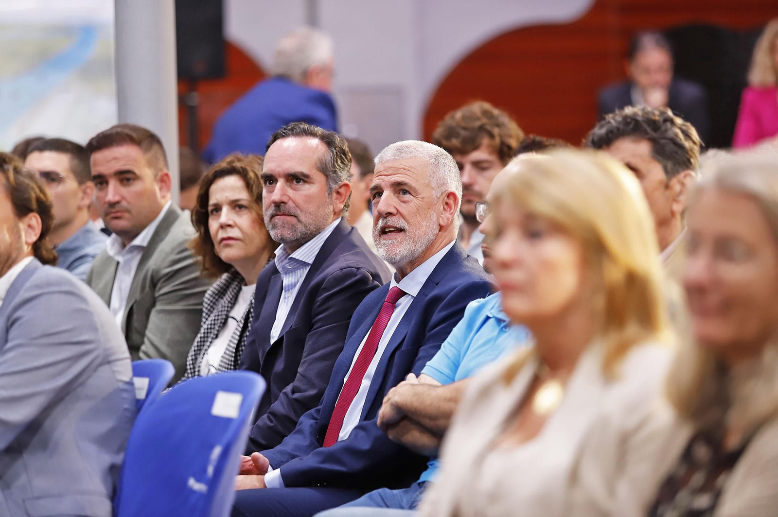 Las imágenes en el Desayuno-Coloquio del Grupo Joly "Competitividad innovación y eficiencia el sector de los frutos rojos ante el reto de la sostenibilidad"
