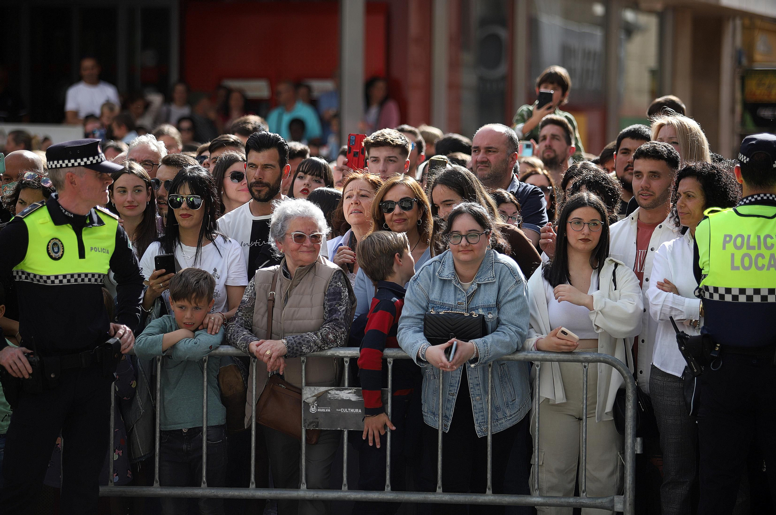 Sábado de Pasión: Imágenes de La Legión con el Cristo de la Vera+Cruz