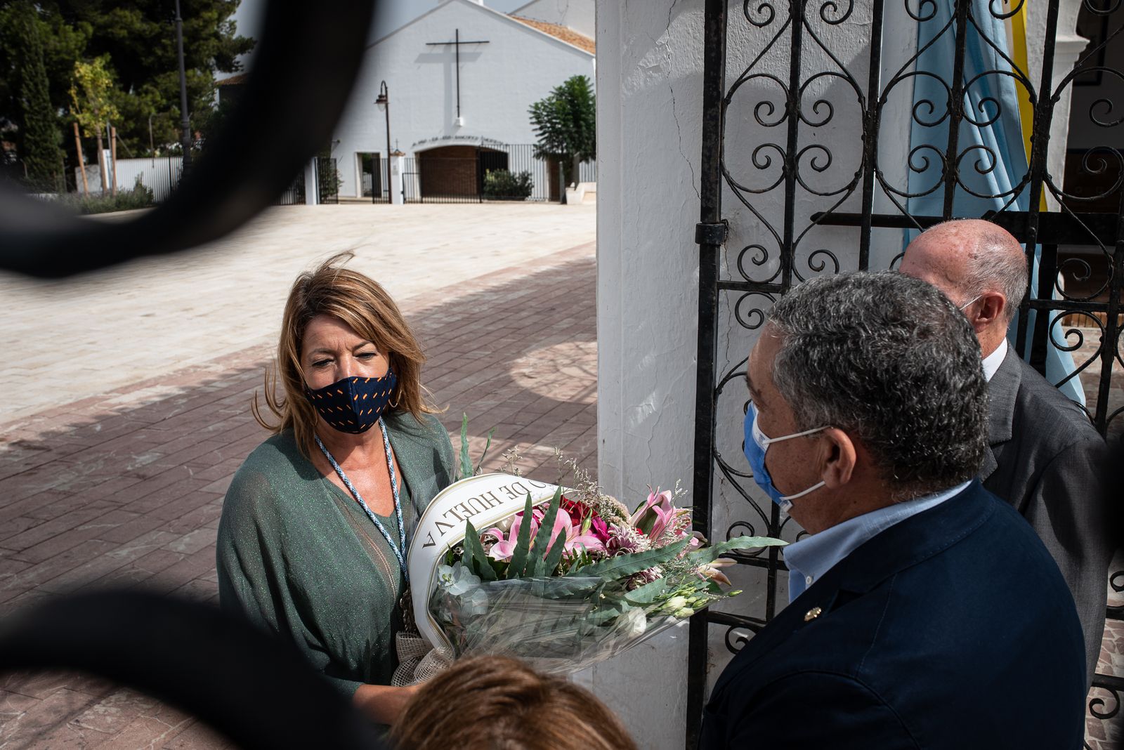 Imágenes de las ofrendas institucionales a la Virgen de La Cinta