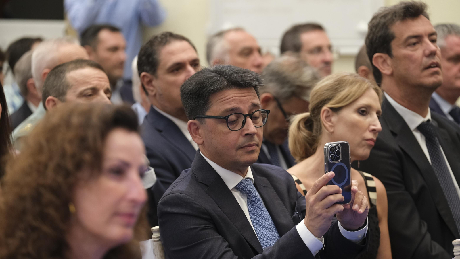 Imágenes del acto de constitución de la Diputación de Almería