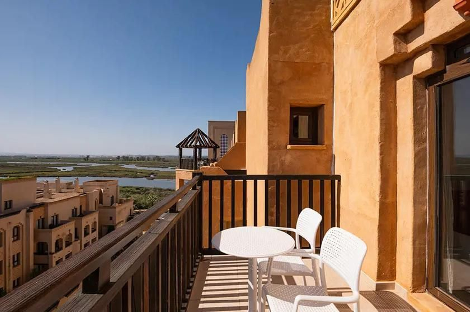 Así es el nuevo hotel de lujo que ha abierto sus puertas en Isla Canela