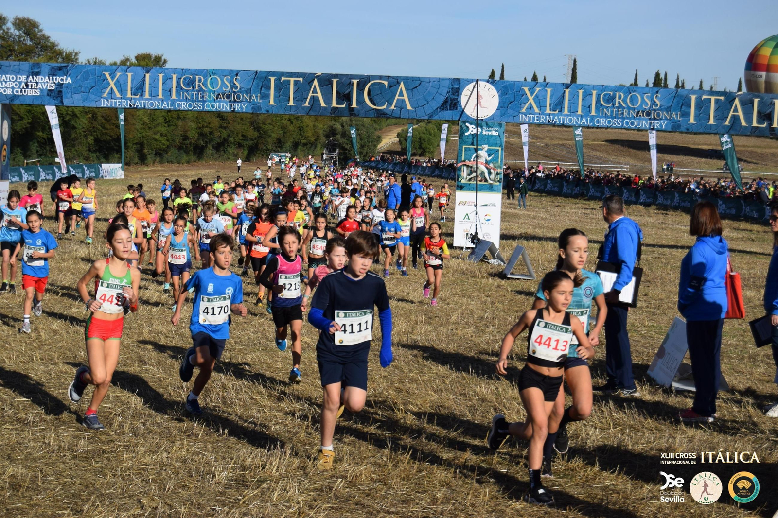 Búscate en las fotos del Cross de Itálica 2025 | 9