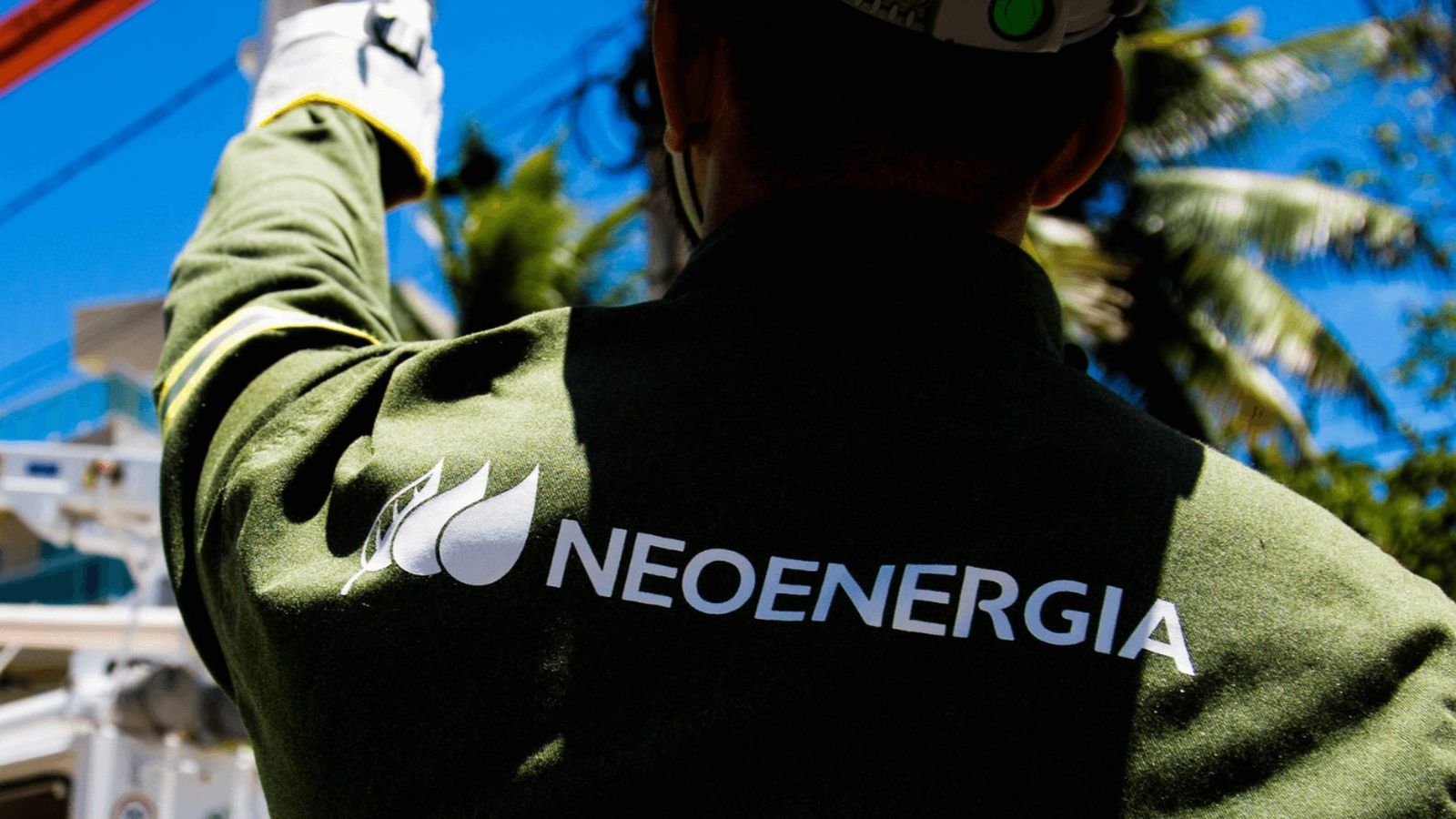 Un trabajador de Neoenergía