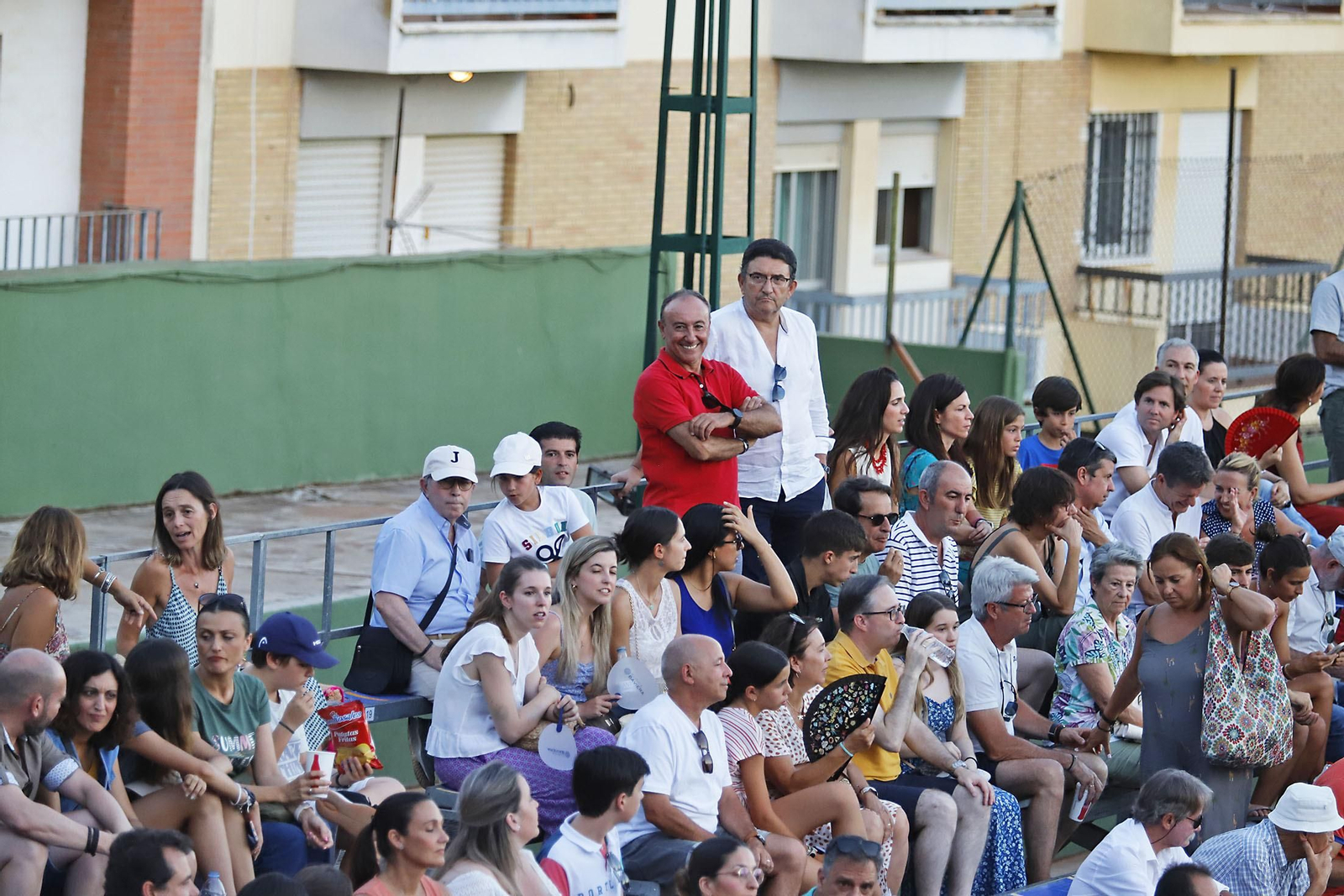 Imágenes del ambiente en la final femenina de la Copa del Rey de tenis de Huelva