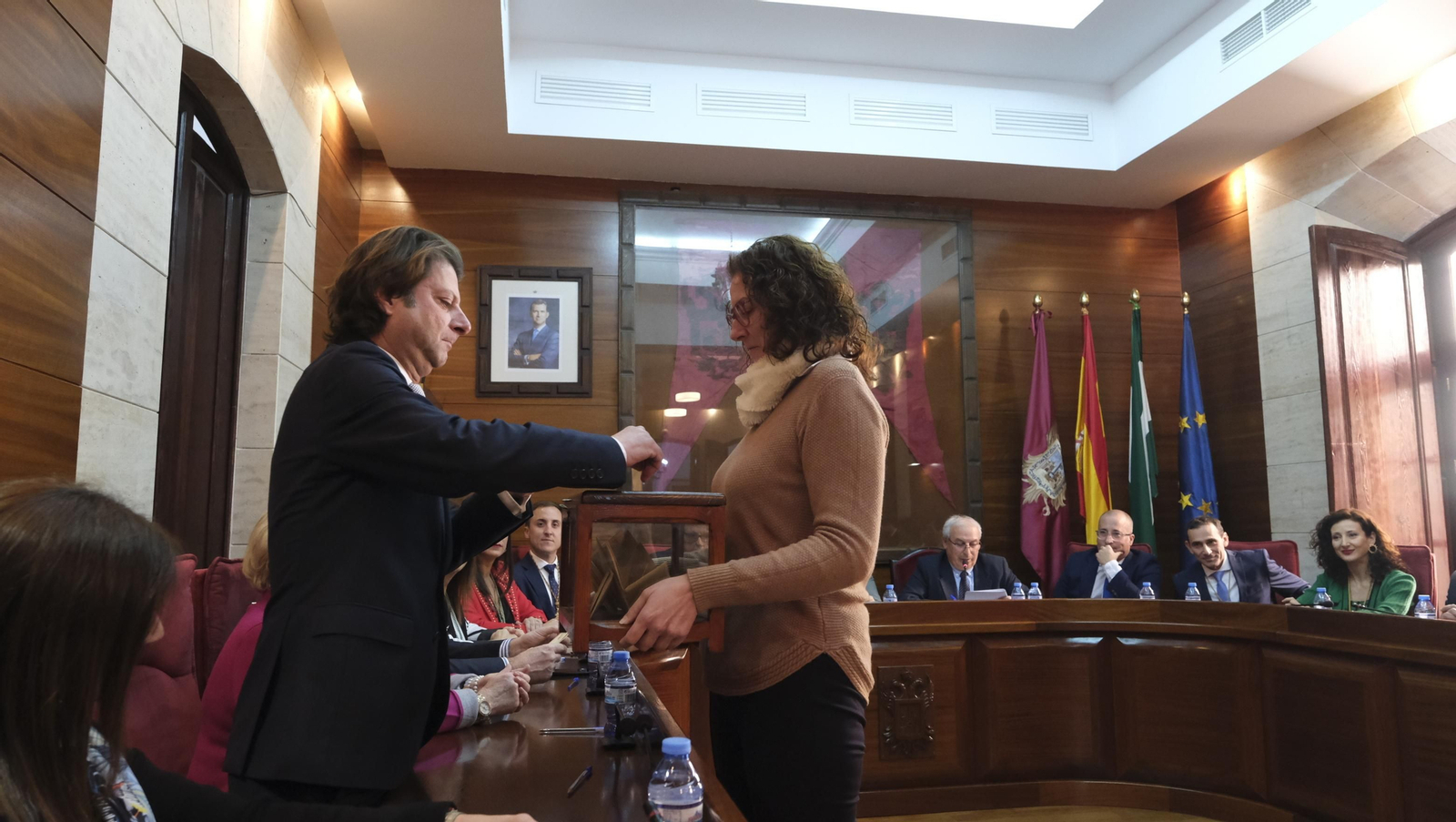 Imágenes de la investidura del nuevo Alcalde de Vera, Alfonso García Ramos