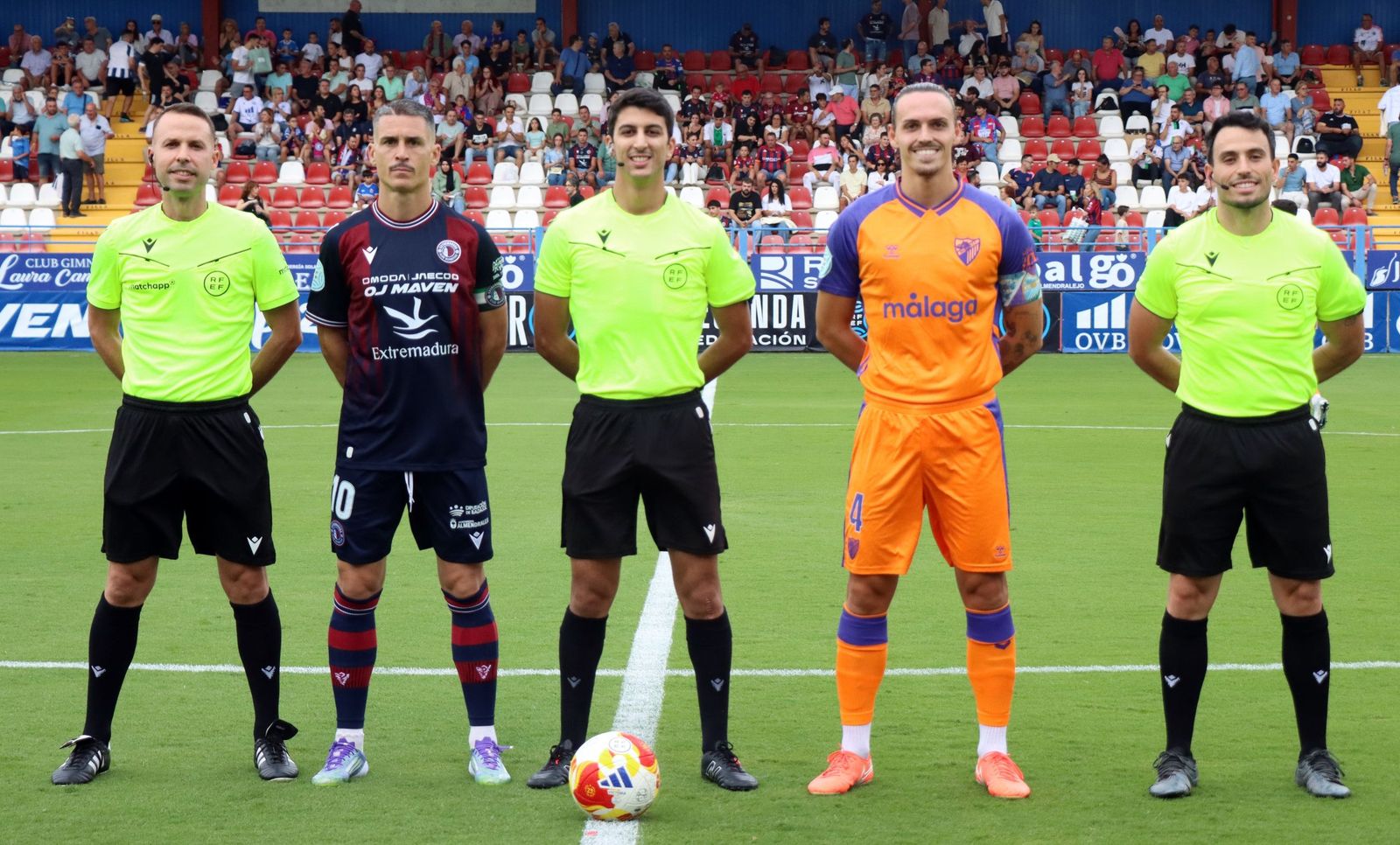 Anas Bakali, en su debut en Segunda Federación en el duelo de la primera jornada de liga entre CD Extremadura y Atlético Malagueño.