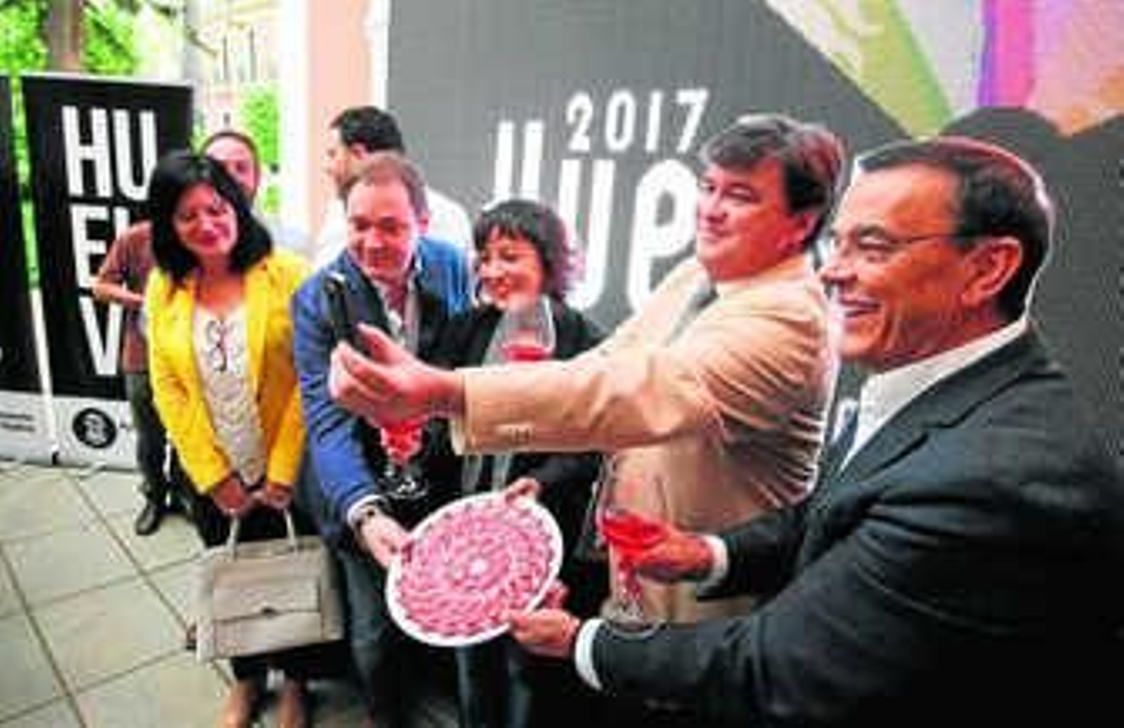 Huelva será Capital Gastronómica 2017 en un reto que "comienza hoy"