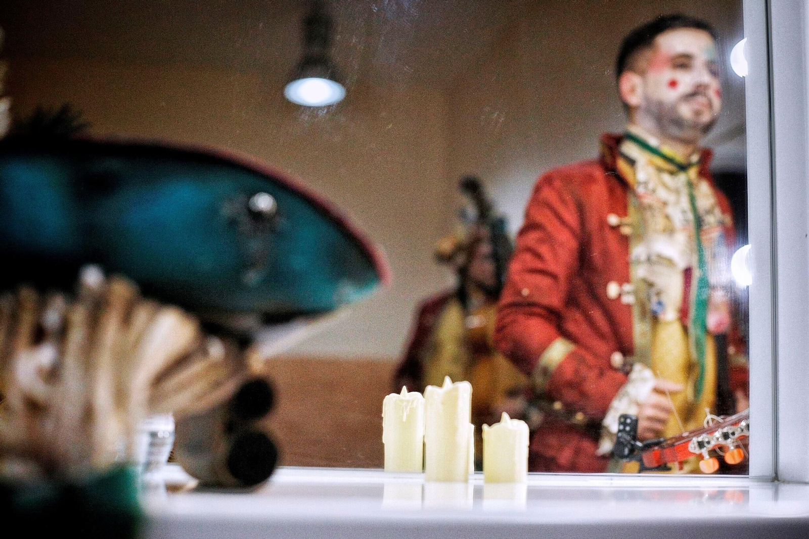 Comparsa 'Vuelve ya el 3x4'