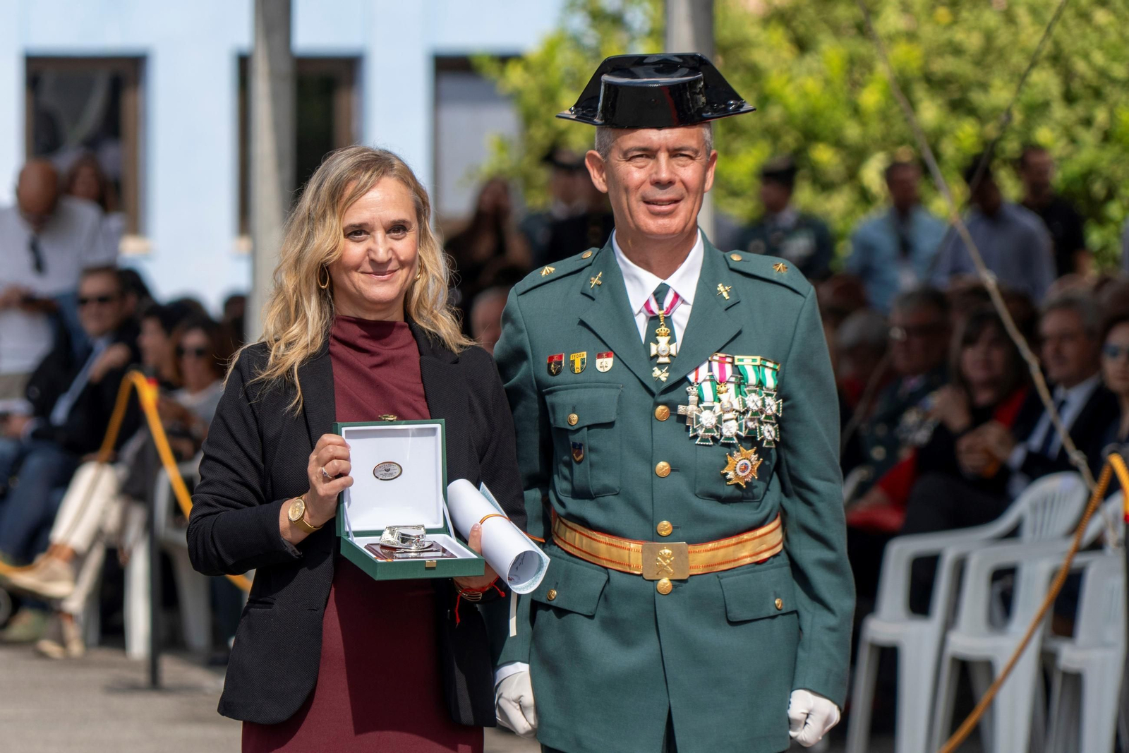 Fotos: emoción, homenajes y medallas en la Guardia Civil de Granada para festejar a su Patrona