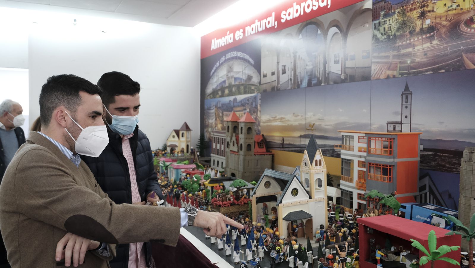 Inauguración de la exposición de playmobil de semana santa de Almería