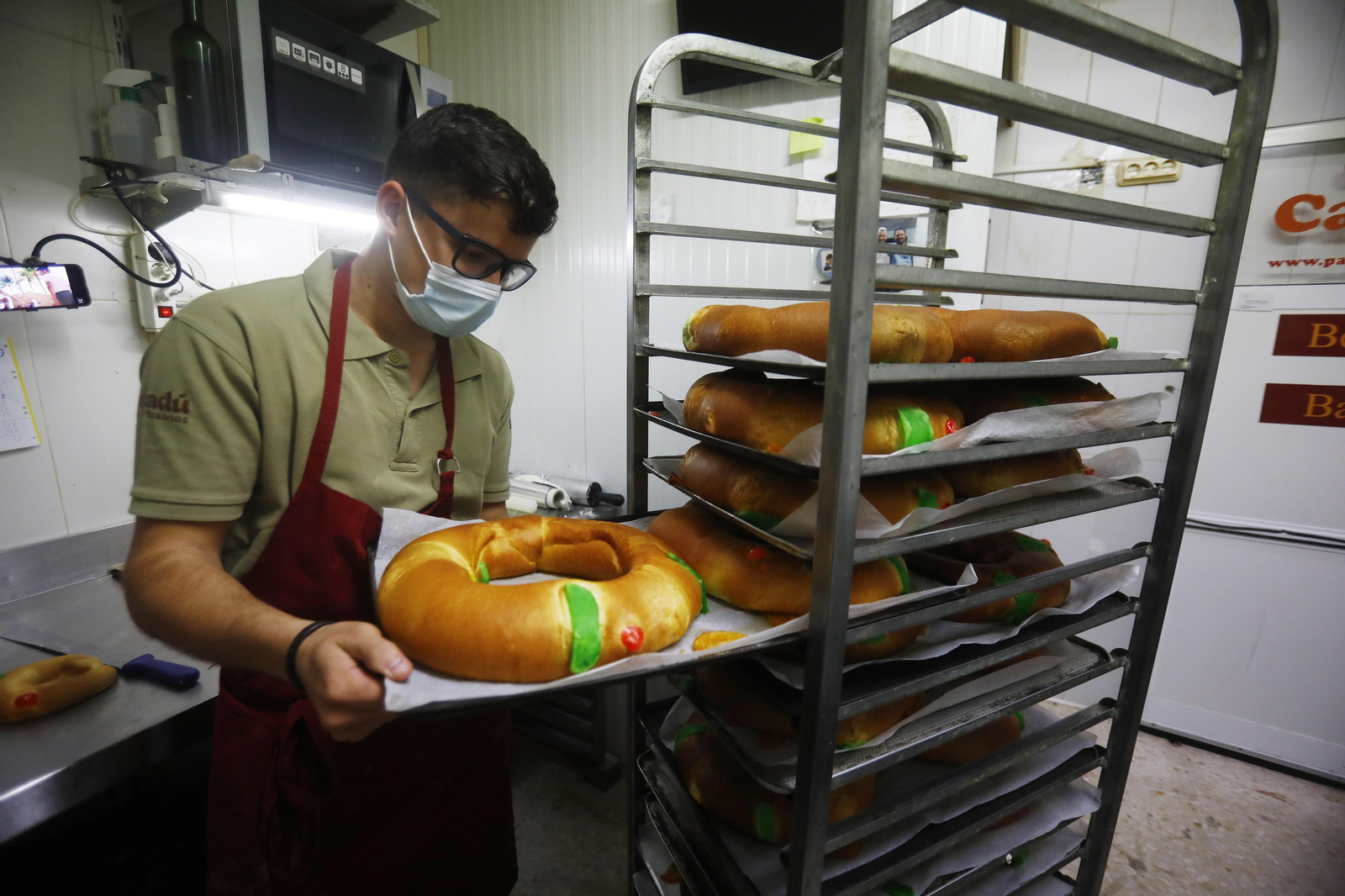 Los roscones de Reyes que triunfan en Córdoba, en fotografías