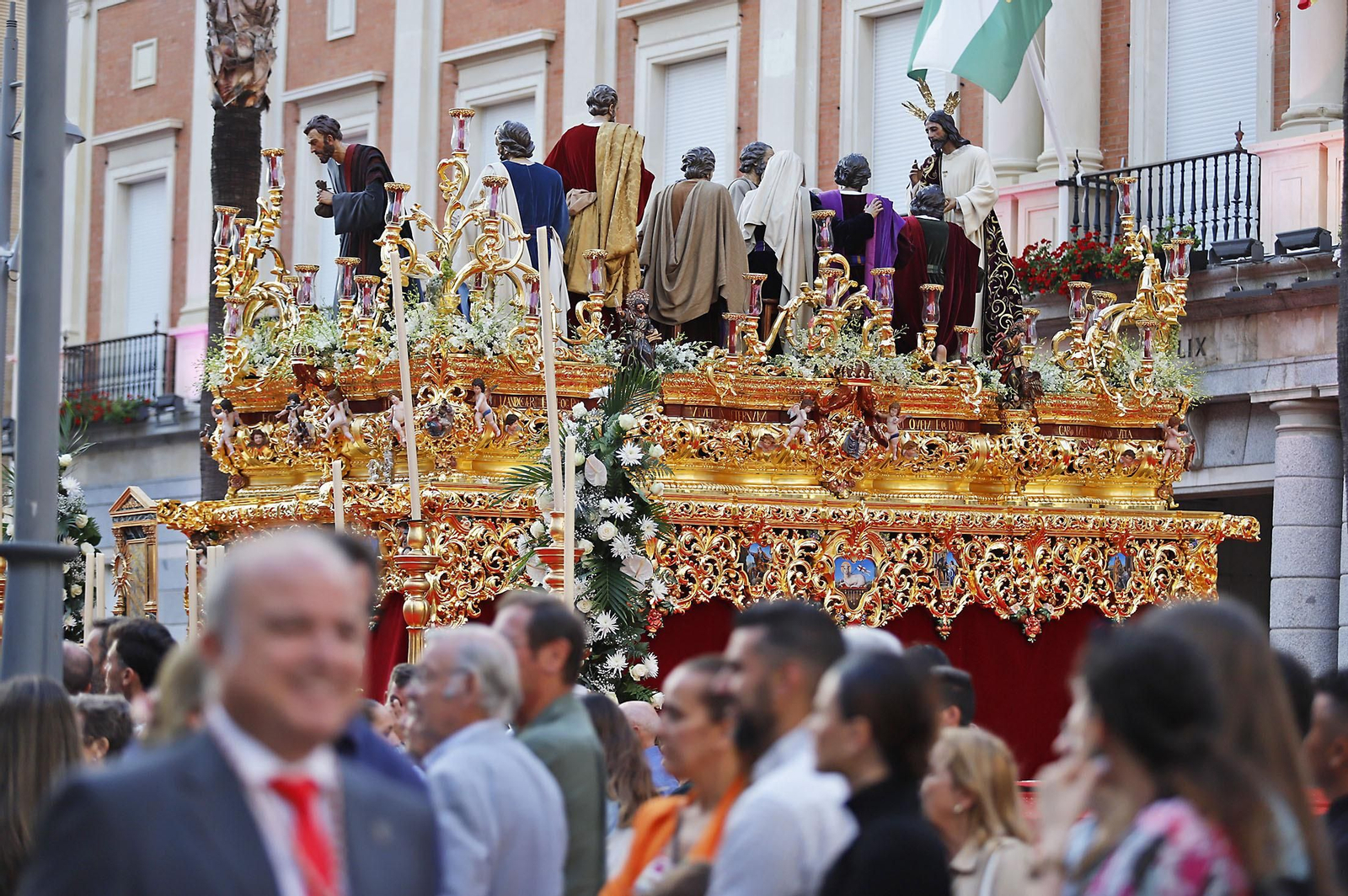 Imágenes de la procesión del Corpus Christi en Huelva