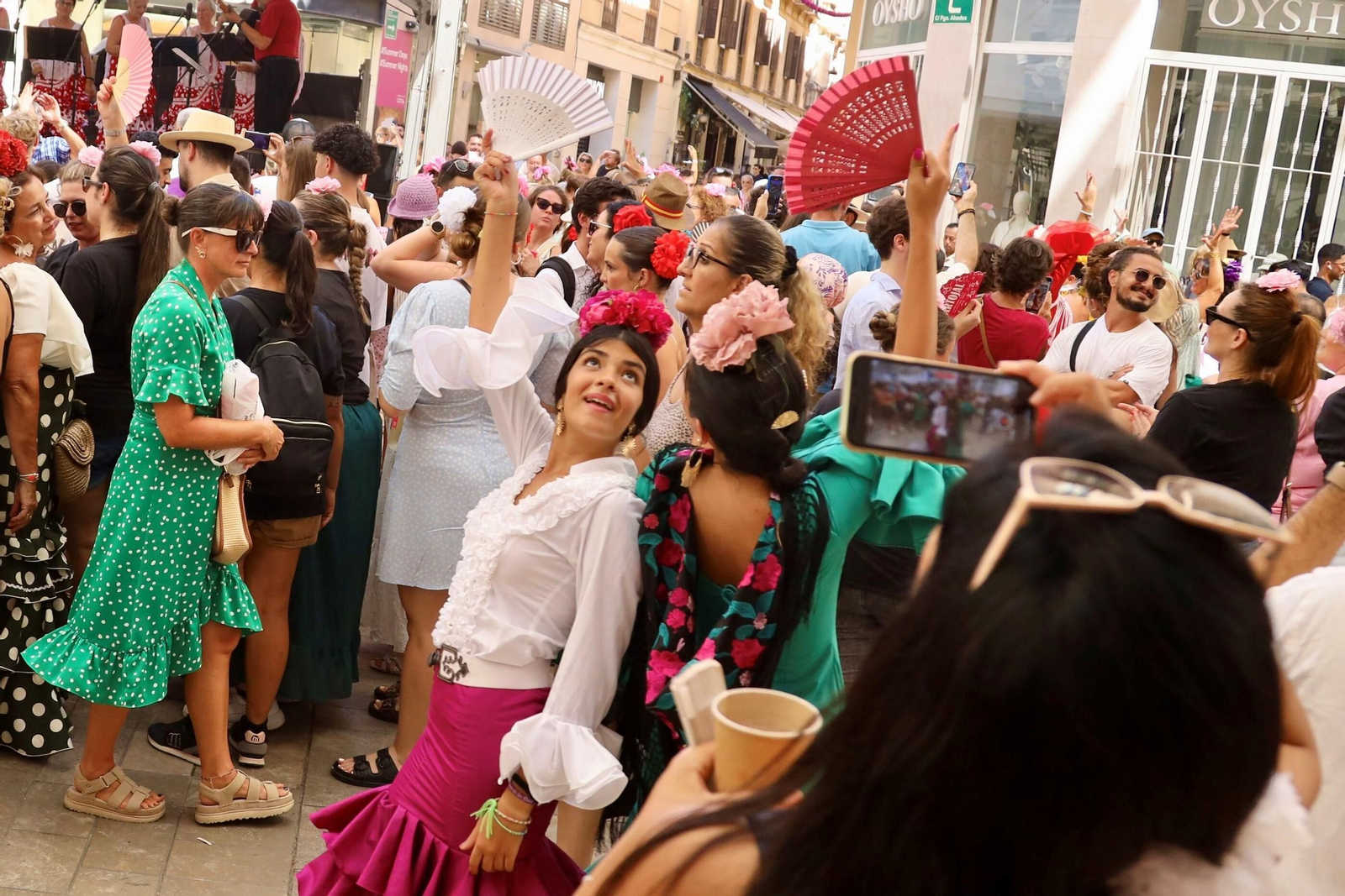 El primer día de Feria del Centro de Málaga, en fotos