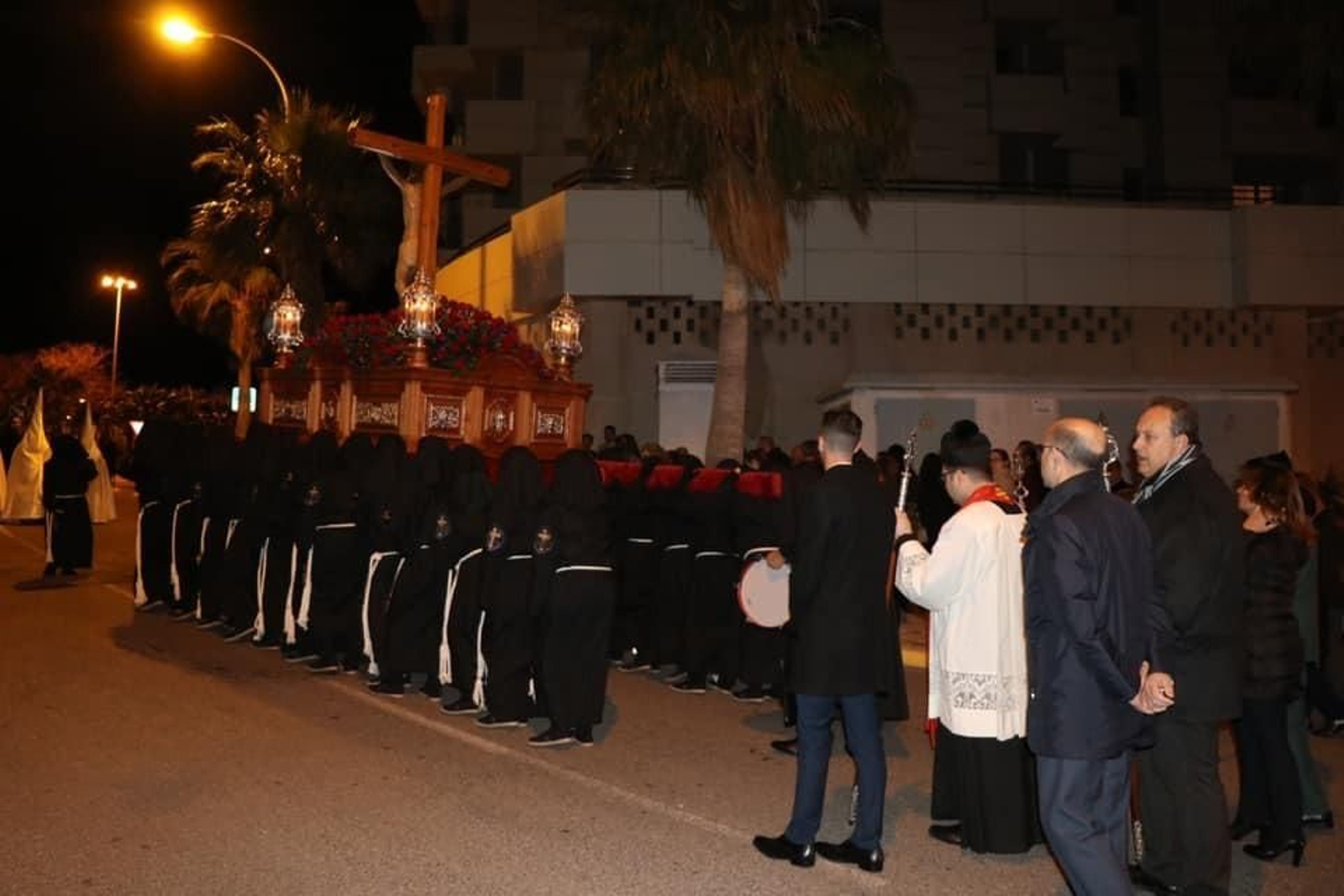 Imágenes del Jueves Santo en Balerma, Santo Domingo y Santa María del Águila