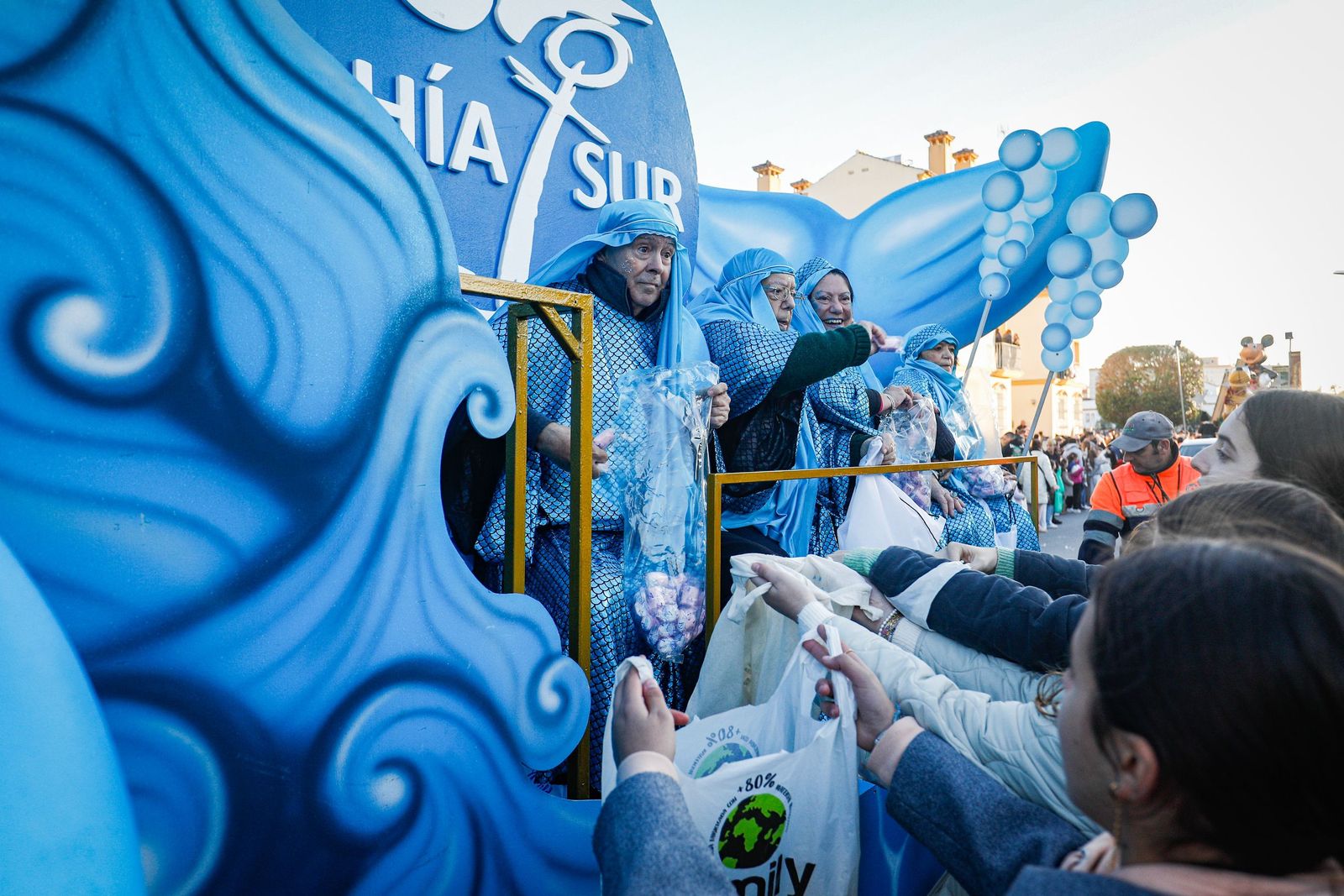 Las imágenes de la cabalgata de los Reyes Magos de San Fernando 2026