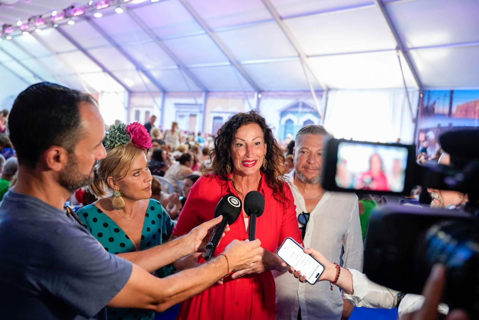 Las fotos de la comida de homenaje a la mujer en la Feria de Almería