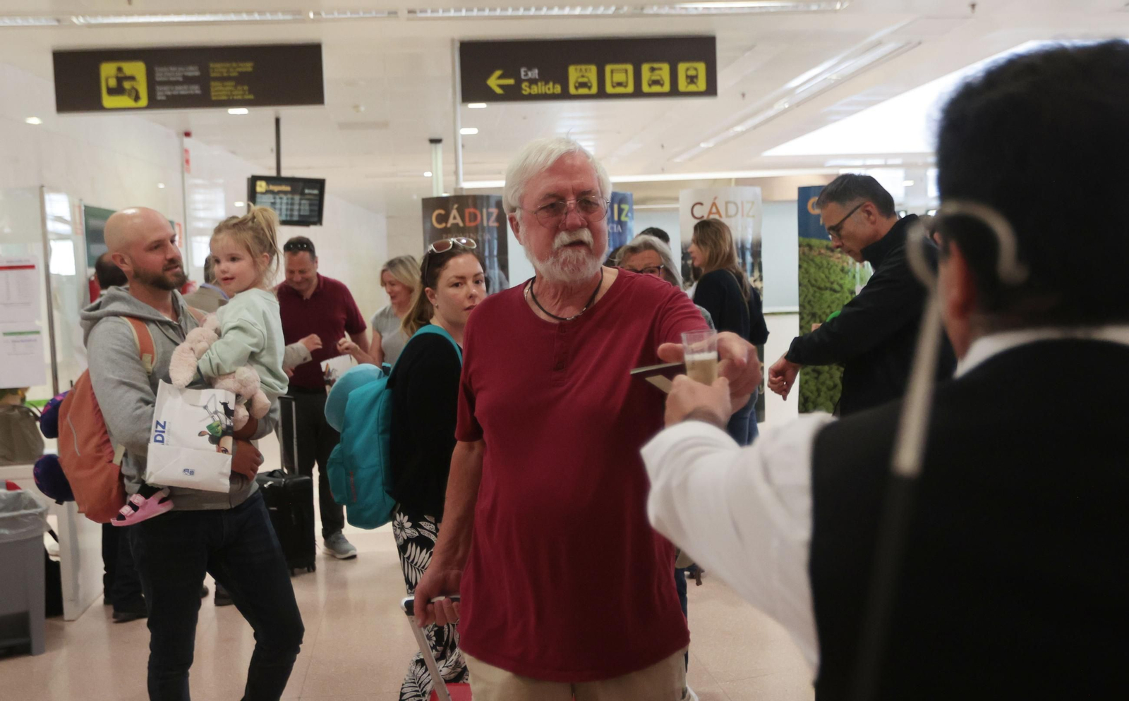 La llegada del primer vuelo de Jet2 al aeropuerto de Jerez en imágenes