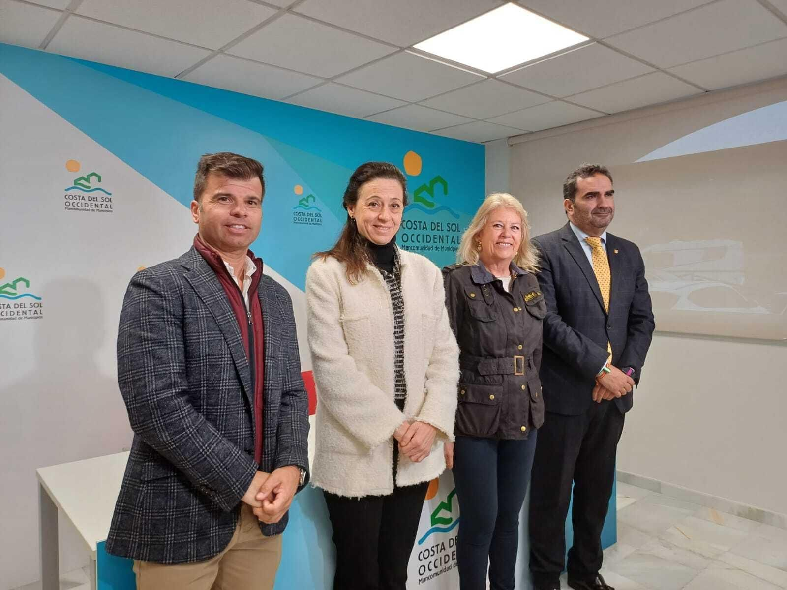 De izquierda a derecha, Diego López, Matilde Mancha, Ángeles Muñoz y Manuel Cardeña.