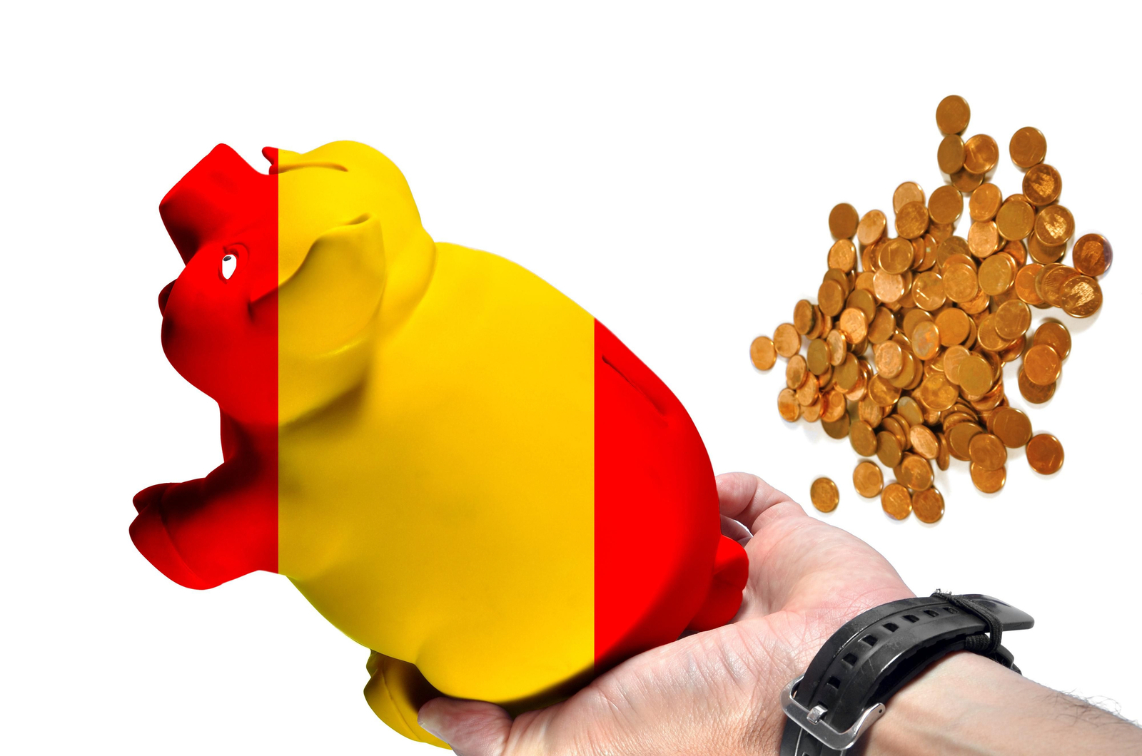 Los españoles optan por el ahorro.