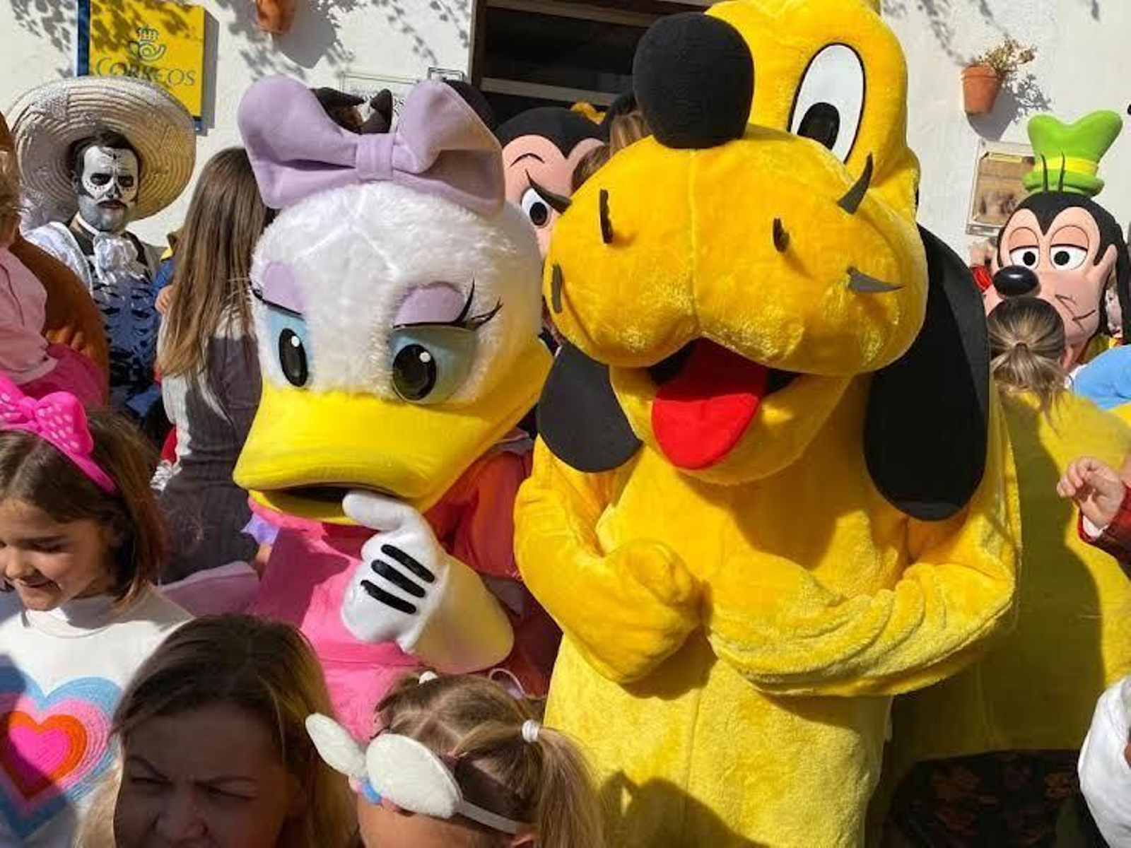 Mojácar pareció Disneylandia por momentos