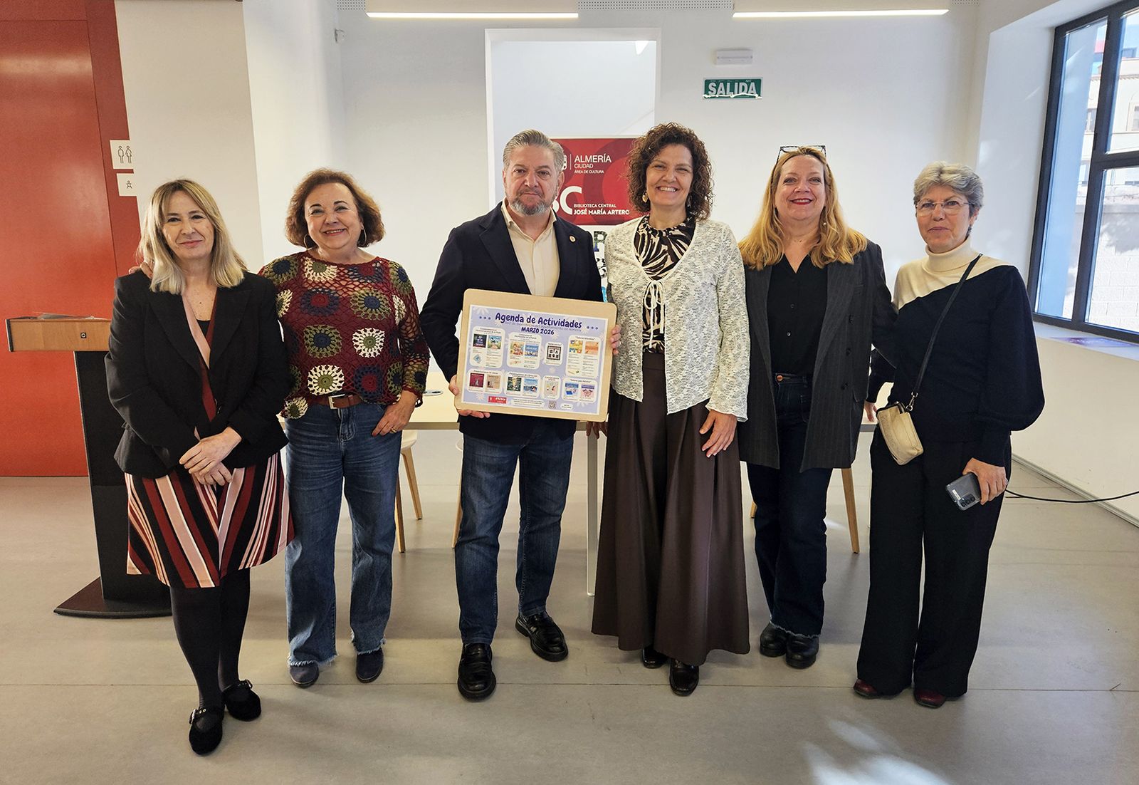 El concejal Diego Cruz tras la presentación de las actividades en la Red Municipal de Bibliotecas.